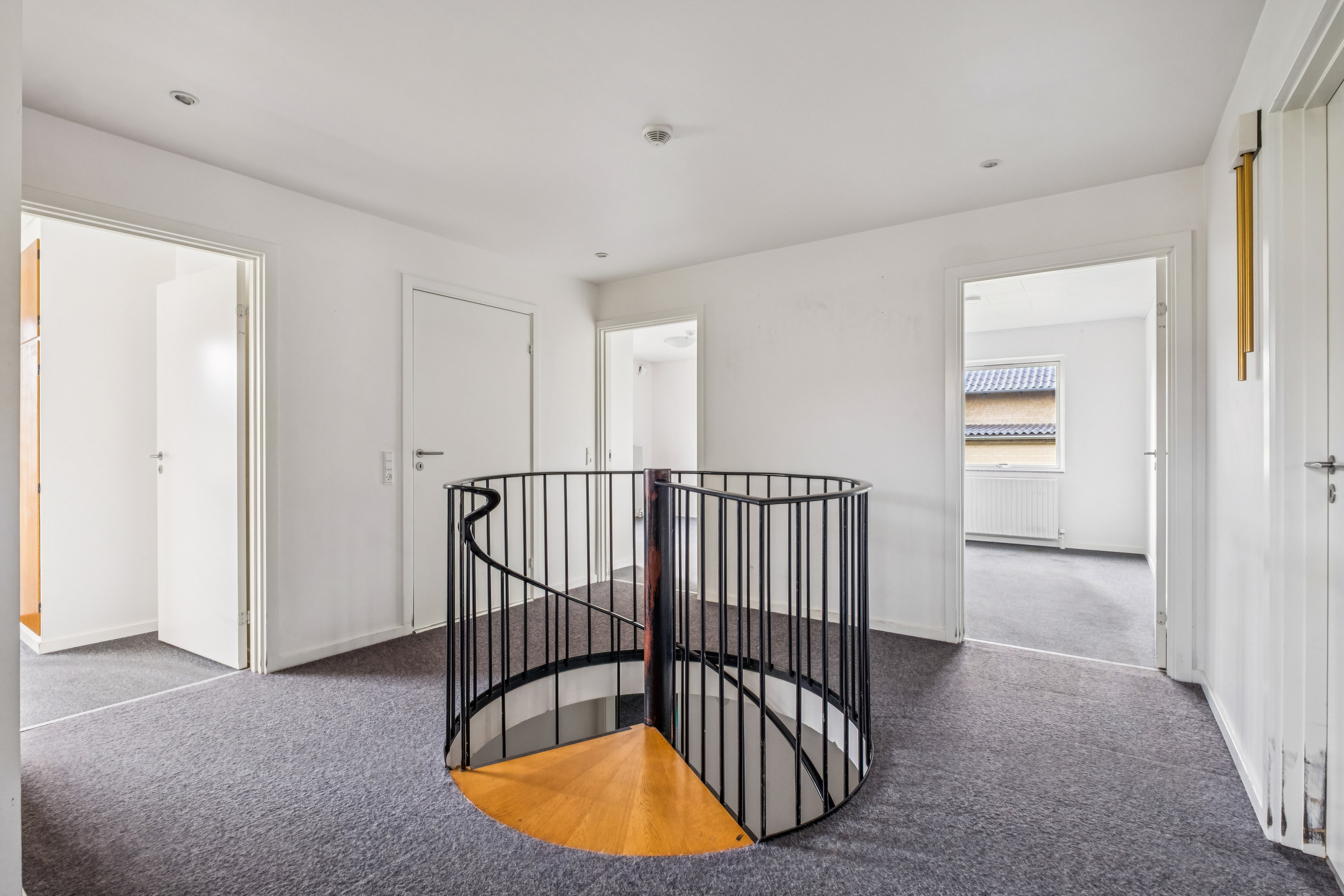 Fremhævet gang billede i fuldskærmstilstand. Billede af Skovvejen 39, 8740 Brædstrup