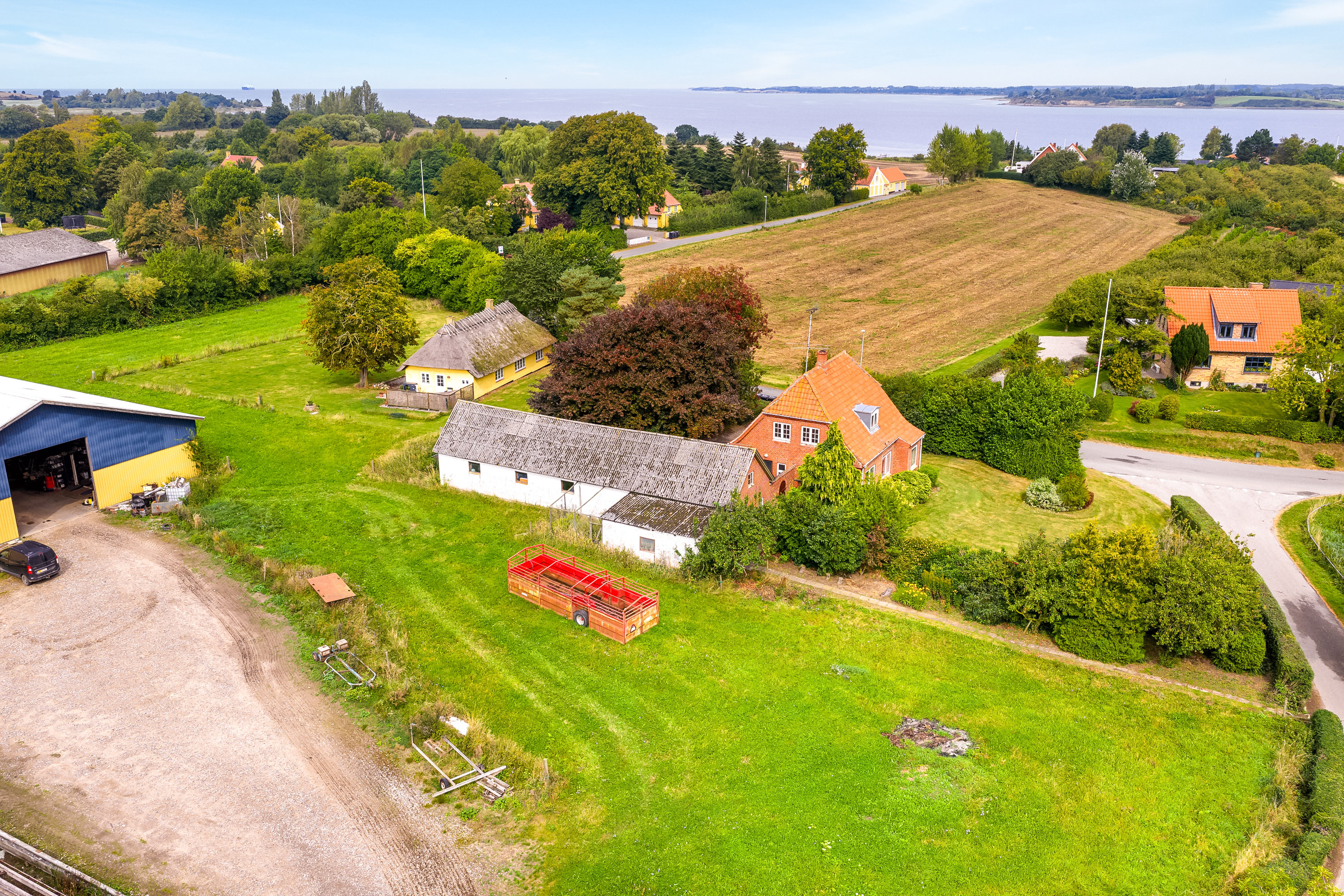 Miniaturebillede 2: luftfoto. Billede af Midskovvej 261, Midskov, 5370 Mesinge