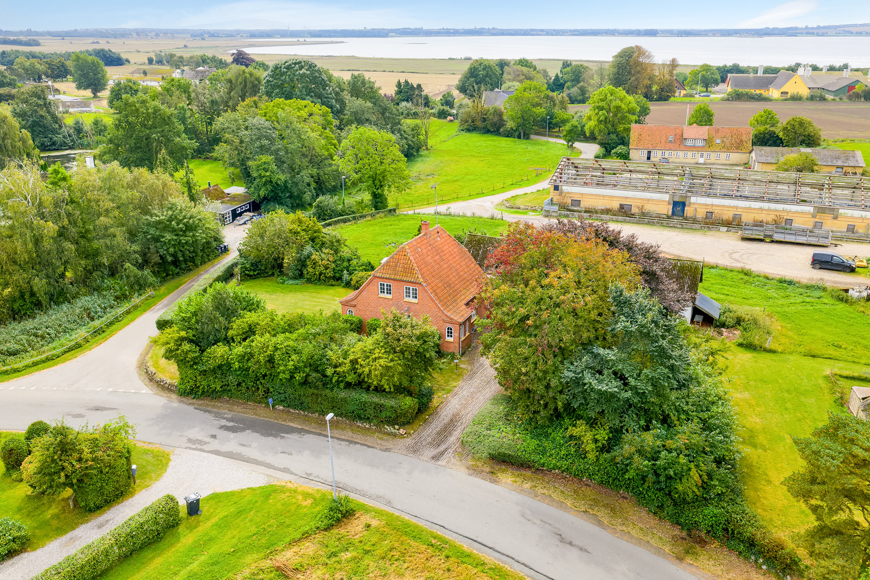 Fremhævet andet billede i fuldskærmstilstand. Billede af Midskovvej 261, Midskov, 5370 Mesinge