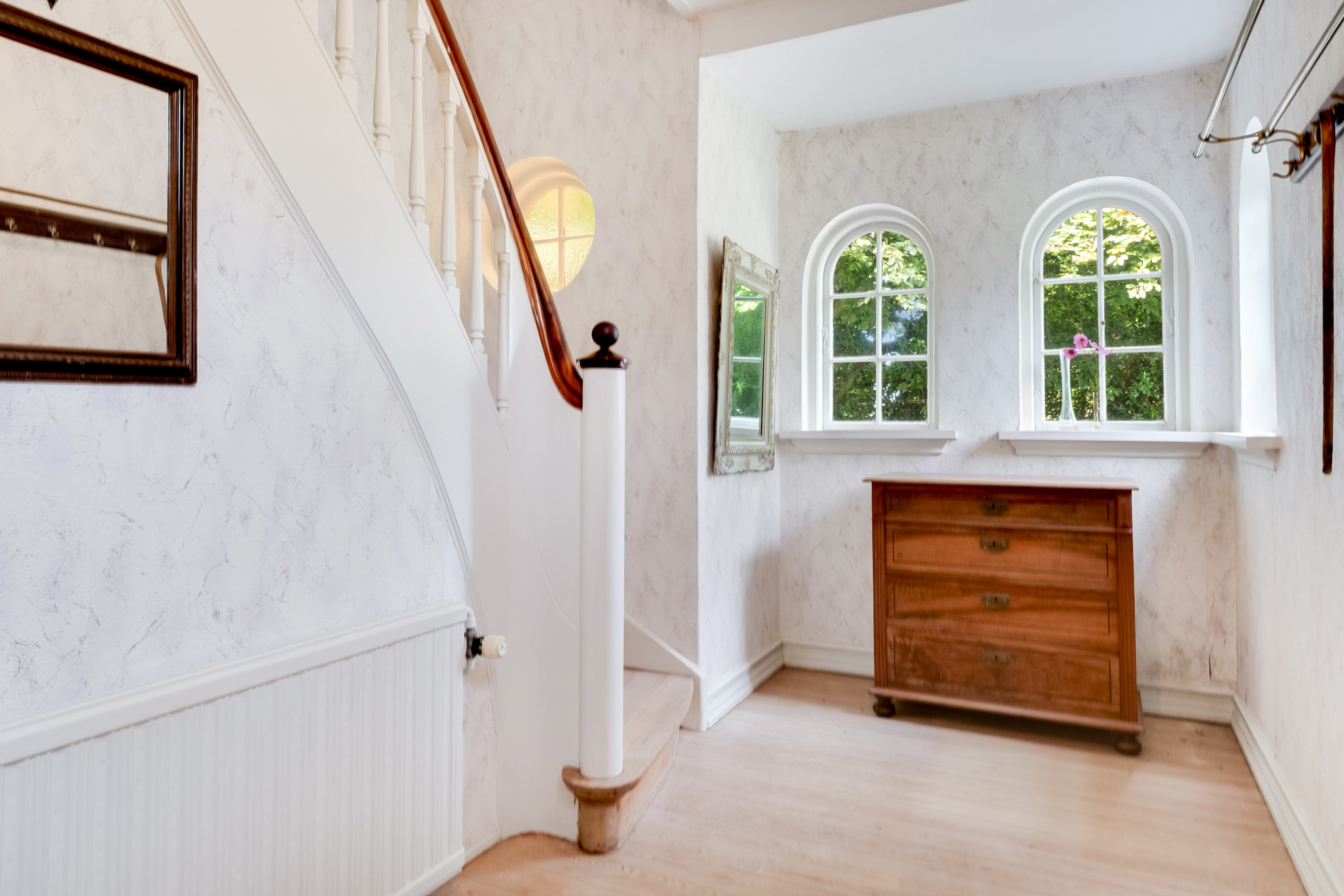 Fremhævet entré billede i fuldskærmstilstand. Billede af Midskovvej 261, Midskov, 5370 Mesinge