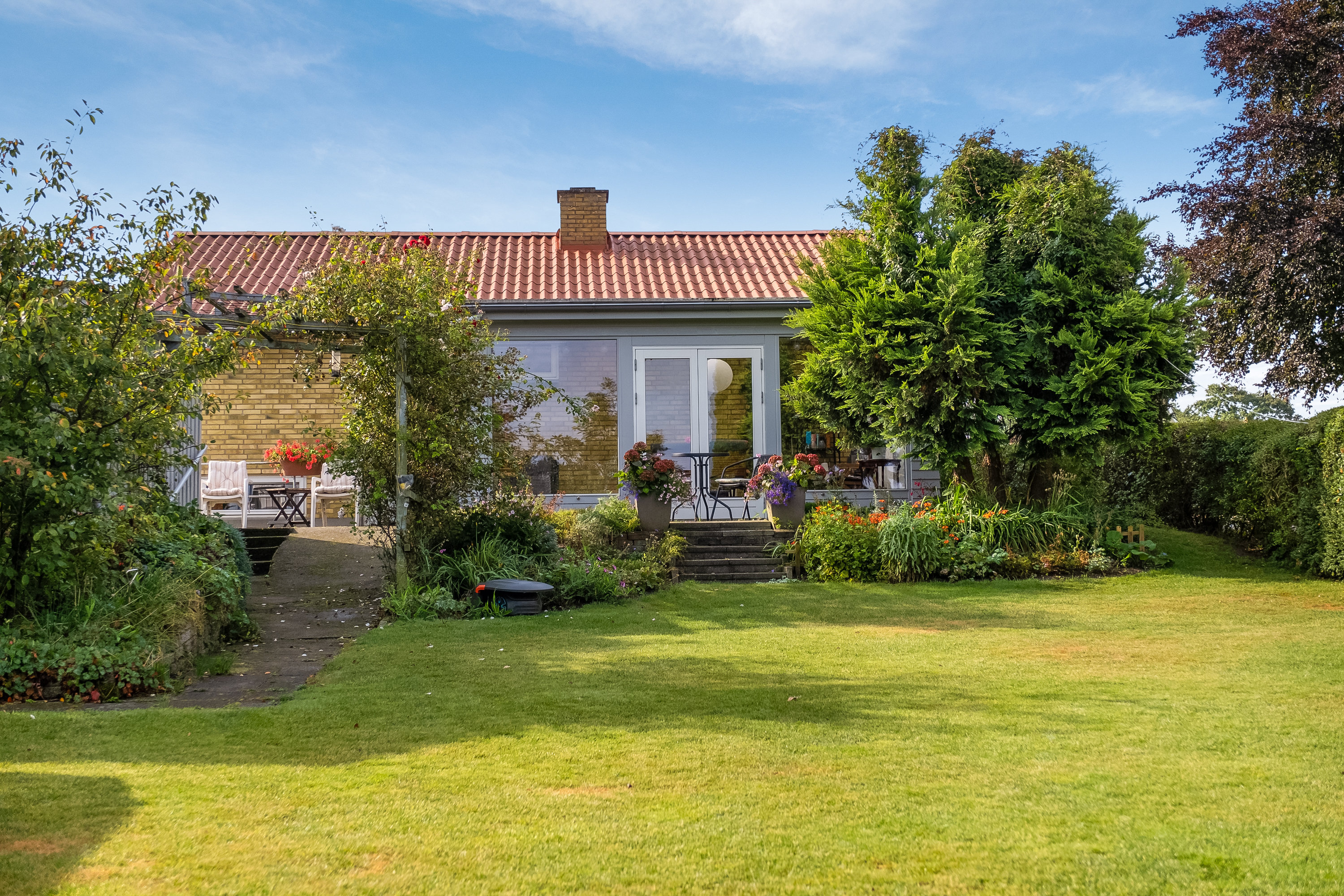 Fremhævet facade billede i fuldskærmstilstand. Billede af Dyrehøjvej 28, Brobyværk, 5672 Broby