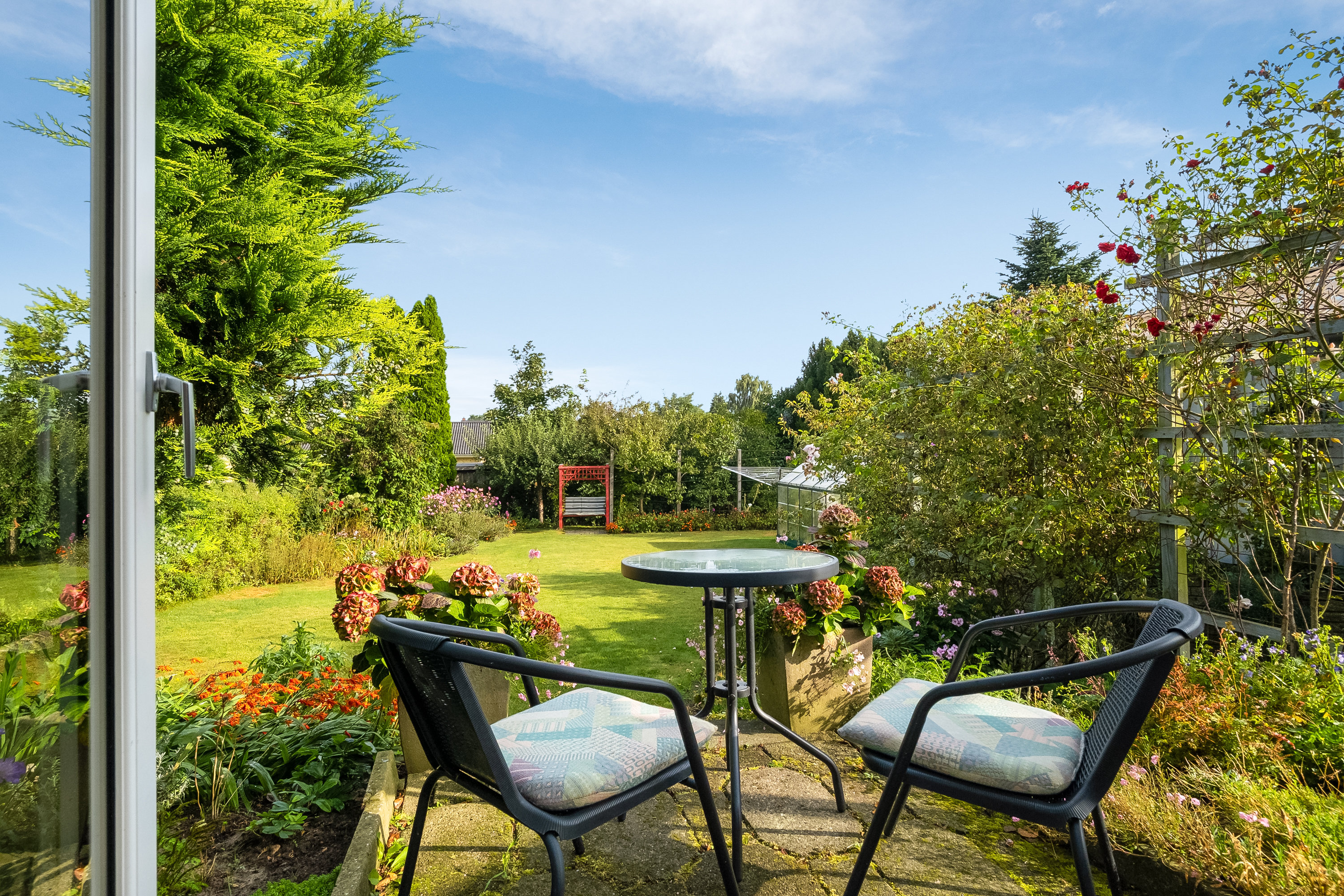 Fremhævet terrasse billede i fuldskærmstilstand. Billede af Dyrehøjvej 28, Brobyværk, 5672 Broby