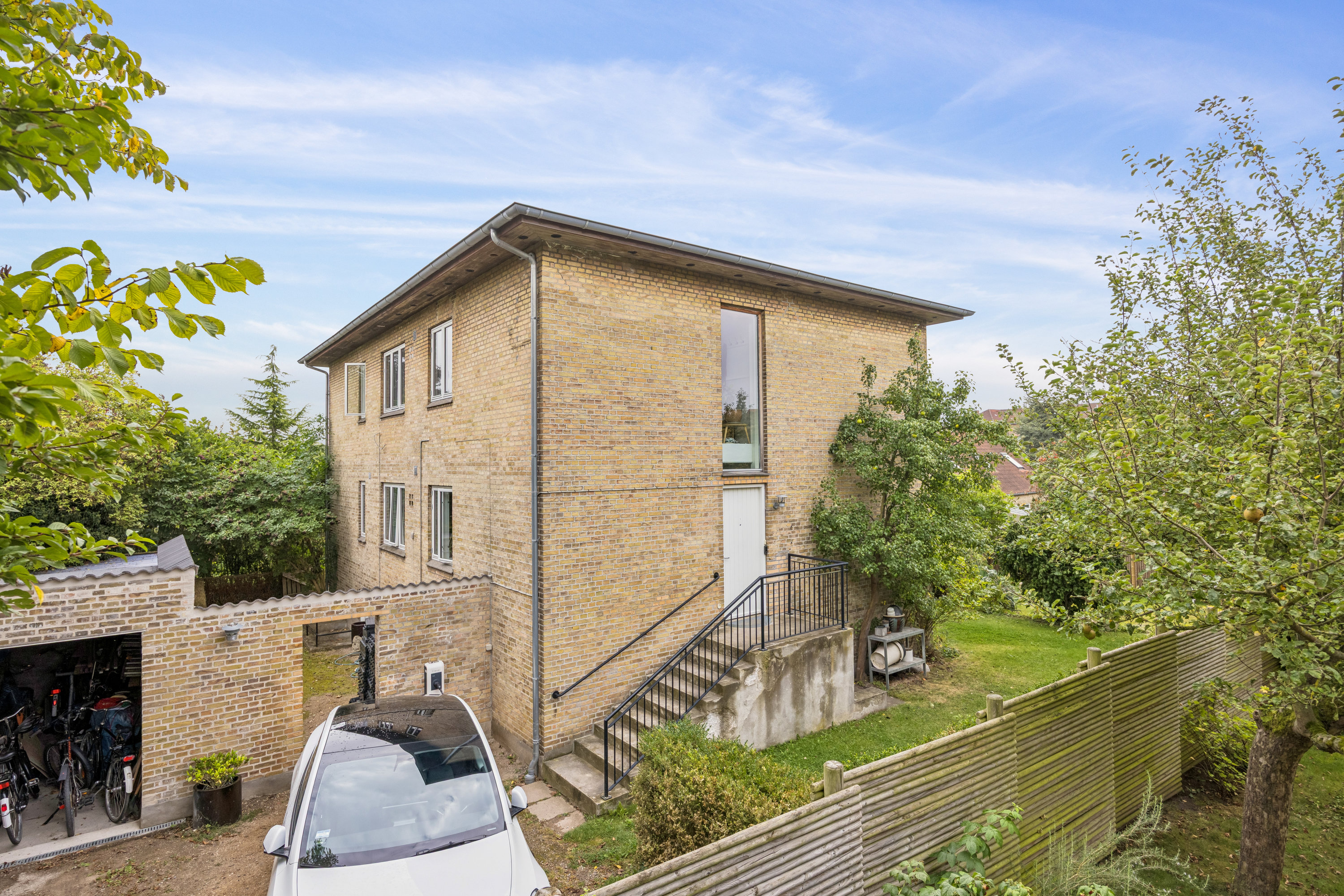 Fremhævet ejendom 1 billede i fuldskærmstilstand. Billede af Erichsensvej 8, st.., 2820 Gentofte