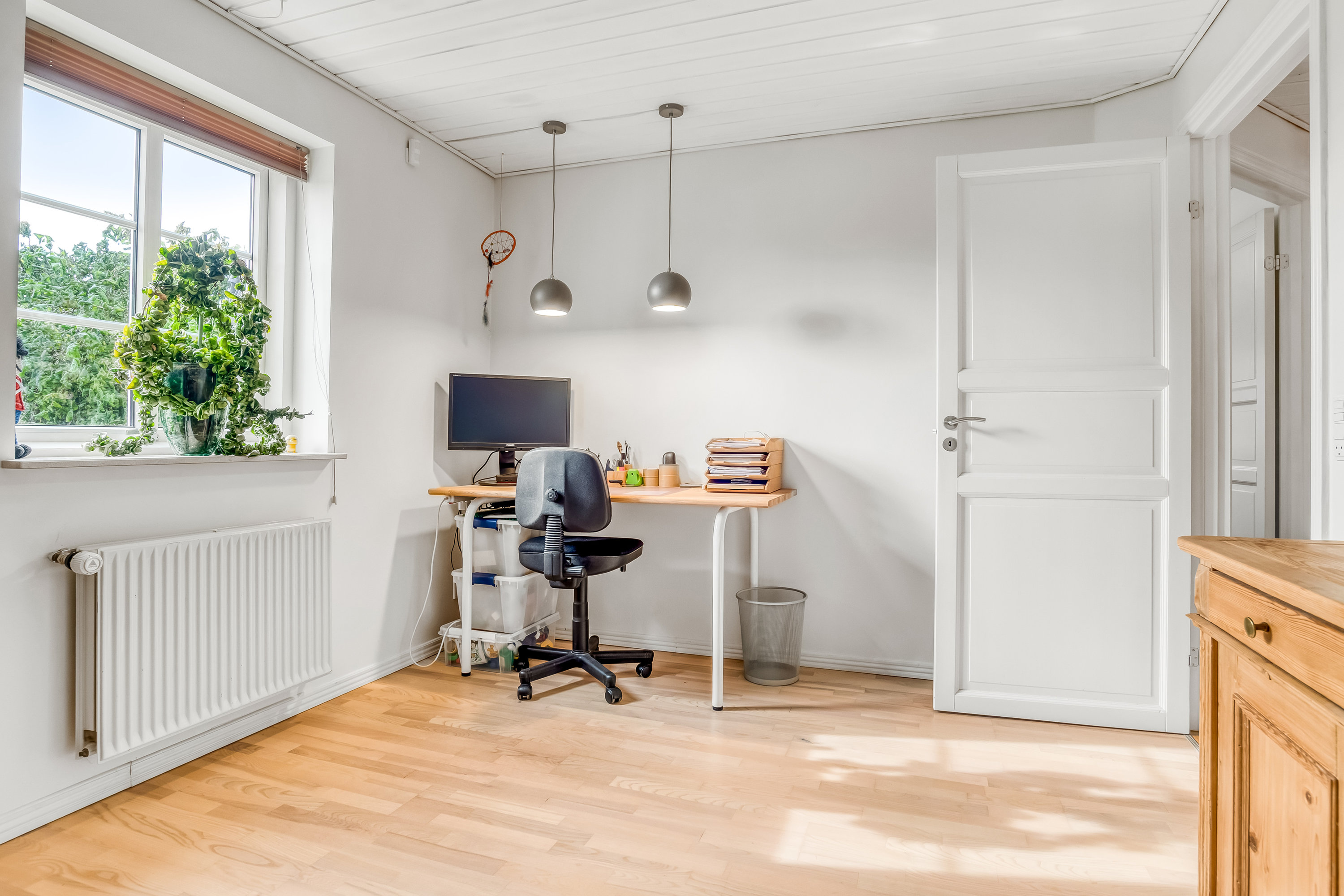 Fremhævet kontor billede i fuldskærmstilstand. Billede af Åbrinken 26, 7550 Sørvad