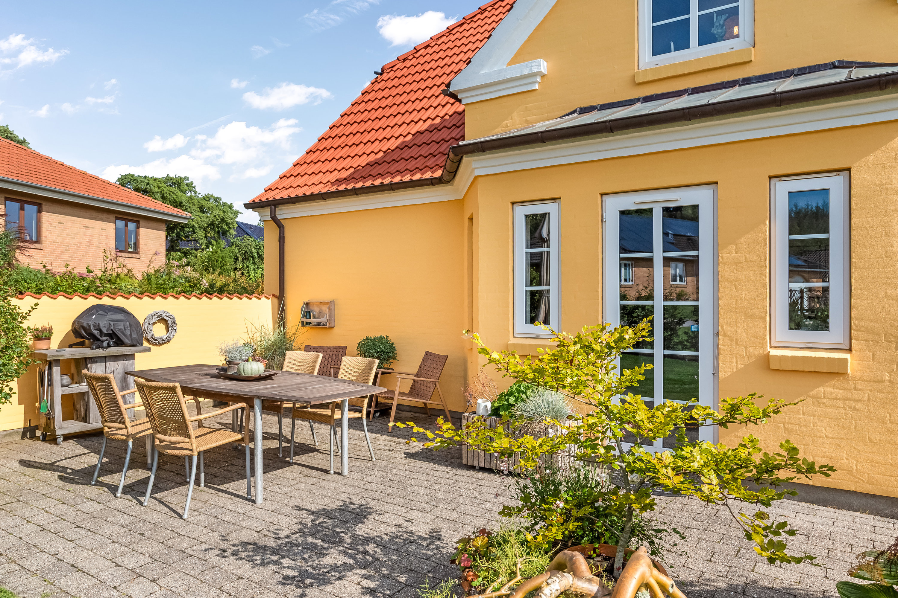 Fremhævet terrasse billede i fuldskærmstilstand. Billede af Åbrinken 26, 7550 Sørvad