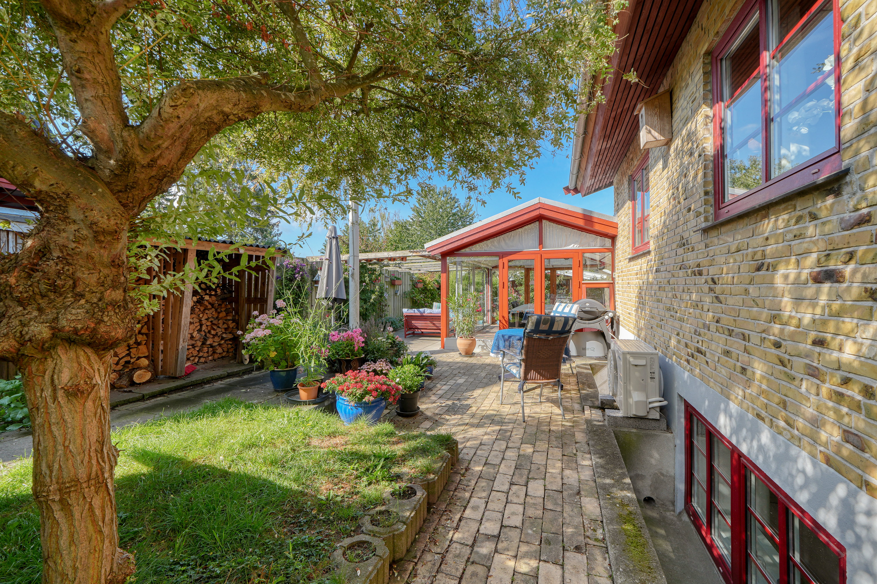 Fremhævet andet billede i fuldskærmstilstand. Billede af Damtoften 14, 2750 Ballerup