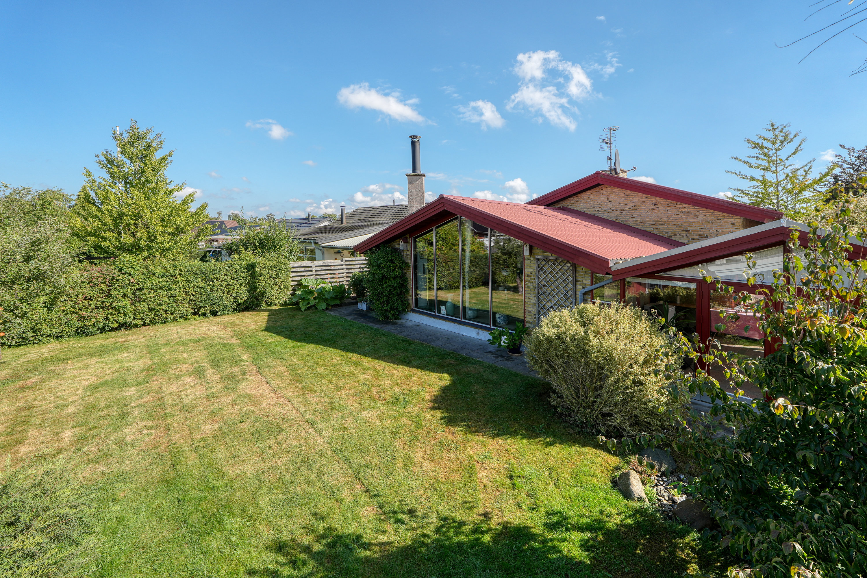 Fremhævet andet billede i fuldskærmstilstand. Billede af Damtoften 14, 2750 Ballerup