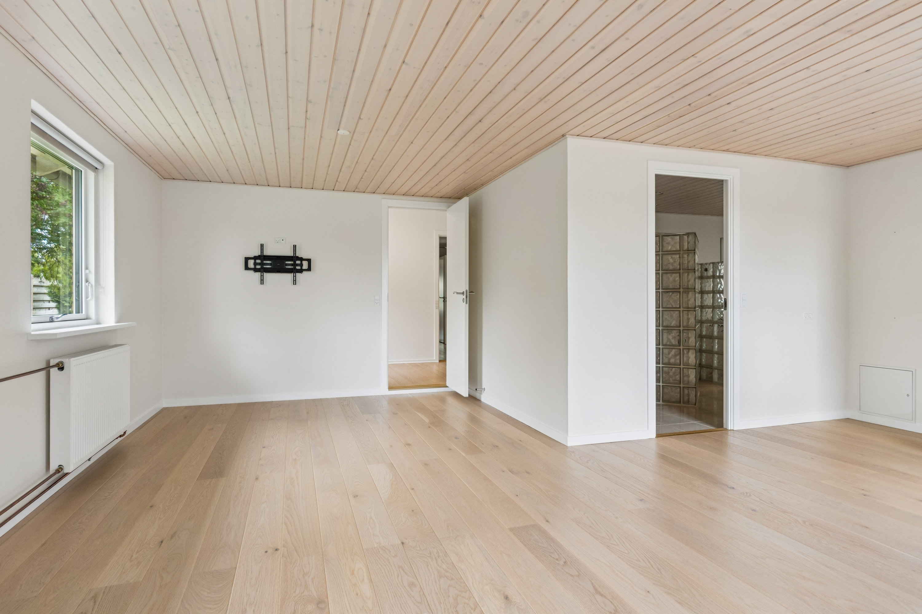 Fremhævet stue billede i fuldskærmstilstand. Billede af Margrethevej 5, 4270 Høng