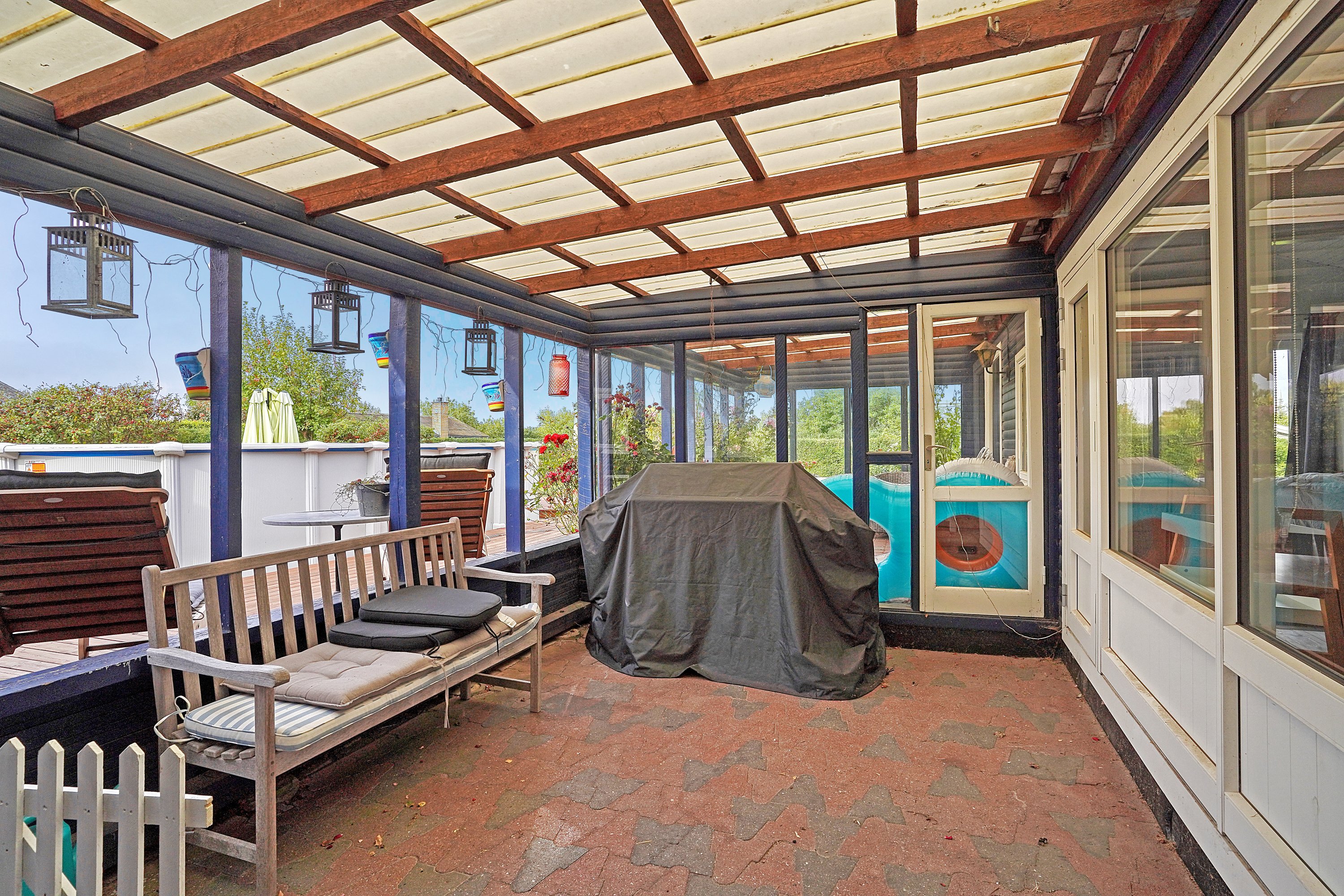 Fremhævet terrasse billede i fuldskærmstilstand. Billede af Ulriksvej 10, Dalby Huse, 3630 Jægerspris