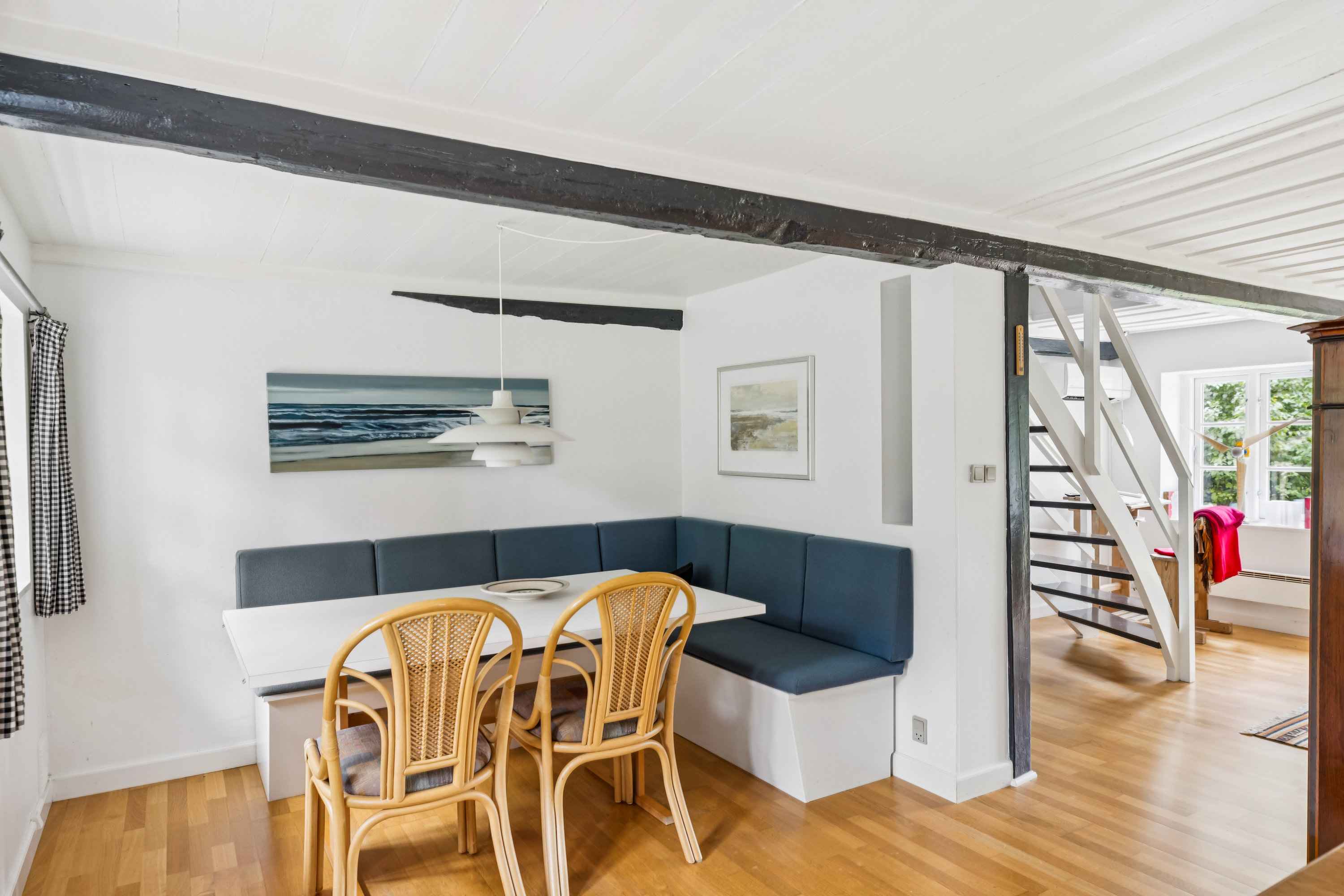 Fremhævet stue billede i fuldskærmstilstand. Billede af Limbækvej 8, 6300 Gråsten