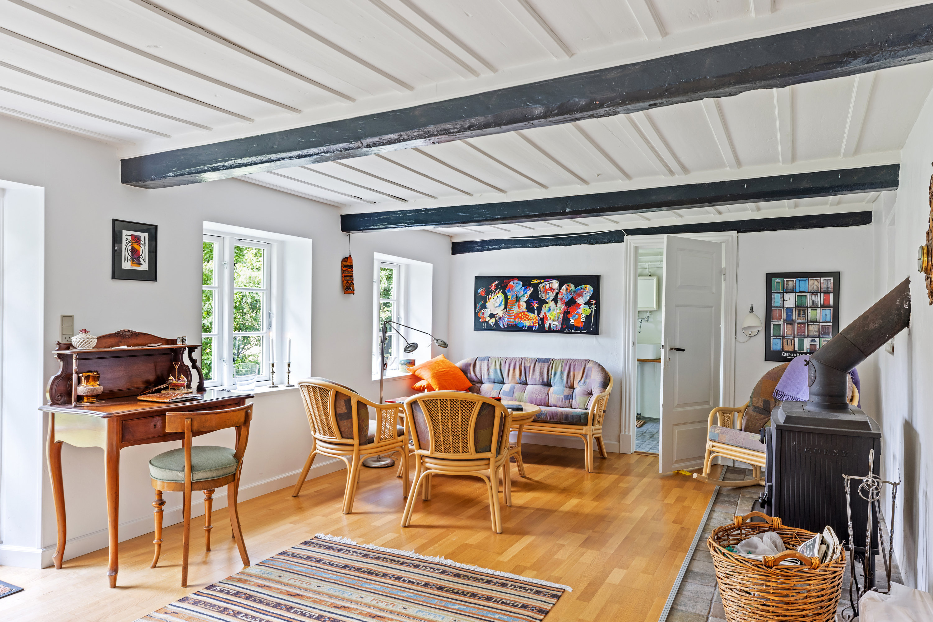 Fremhævet stue billede i fuldskærmstilstand. Billede af Limbækvej 8, 6300 Gråsten