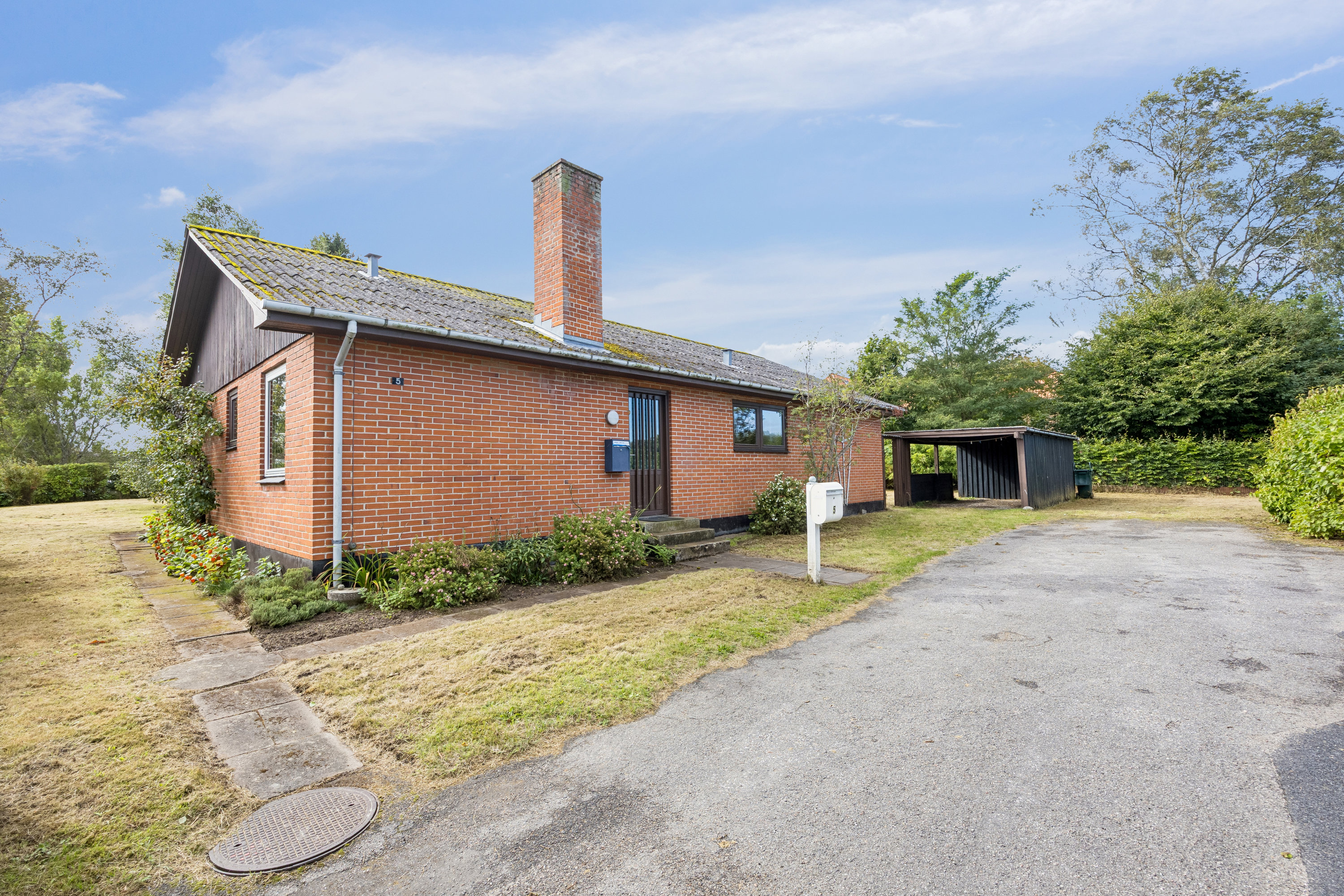 Fremhævet ejendom 1 billede i fuldskærmstilstand. Billede af Syrenvej 5, 4291 Ruds Vedby