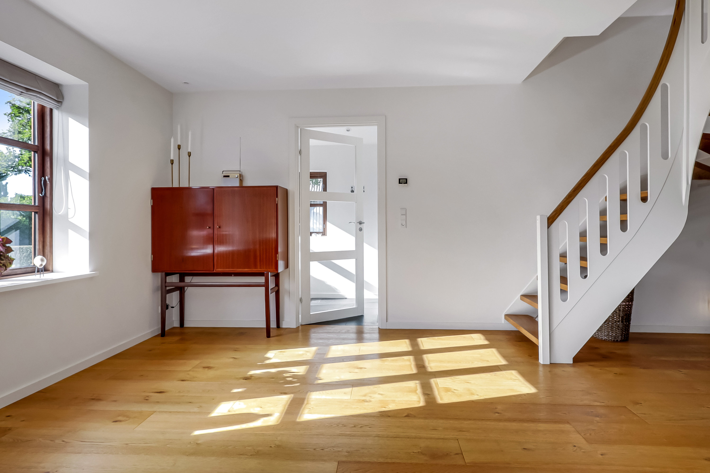 Fremhævet stue billede i fuldskærmstilstand. Billede af Banepladsen 5, 5772 Kværndrup