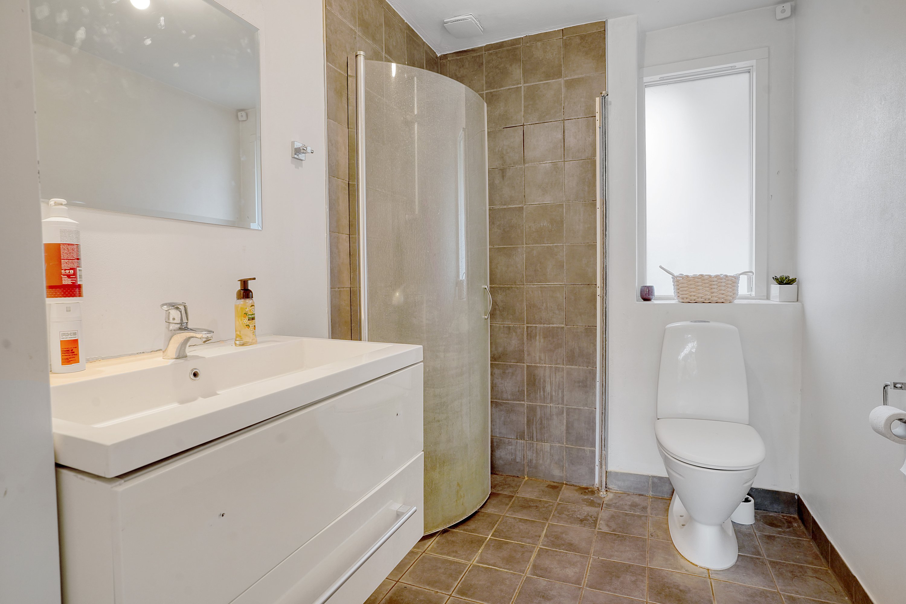 Fremhævet badeværelse billede i fuldskærmstilstand. Billede af Baldersvej 16, 3000 Helsingør