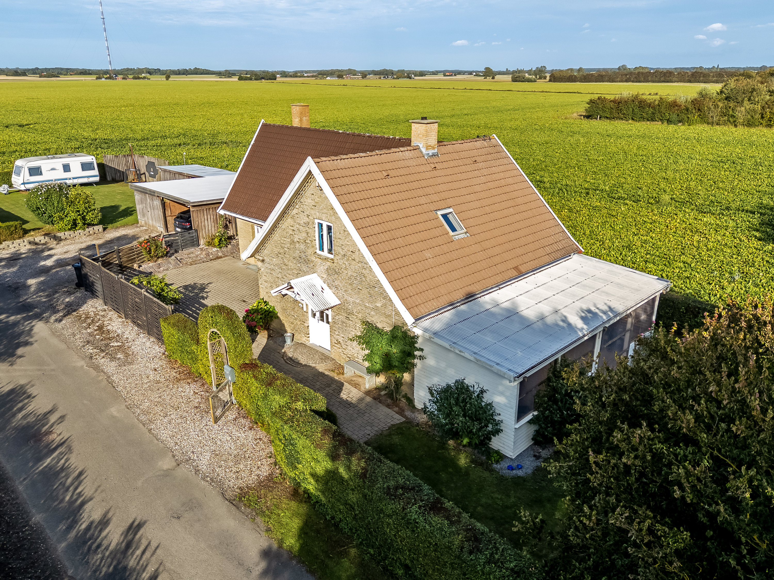 Fremhævet mastefoto billede i fuldskærmstilstand. Billede af Bulskovvej 2, 4900 Nakskov