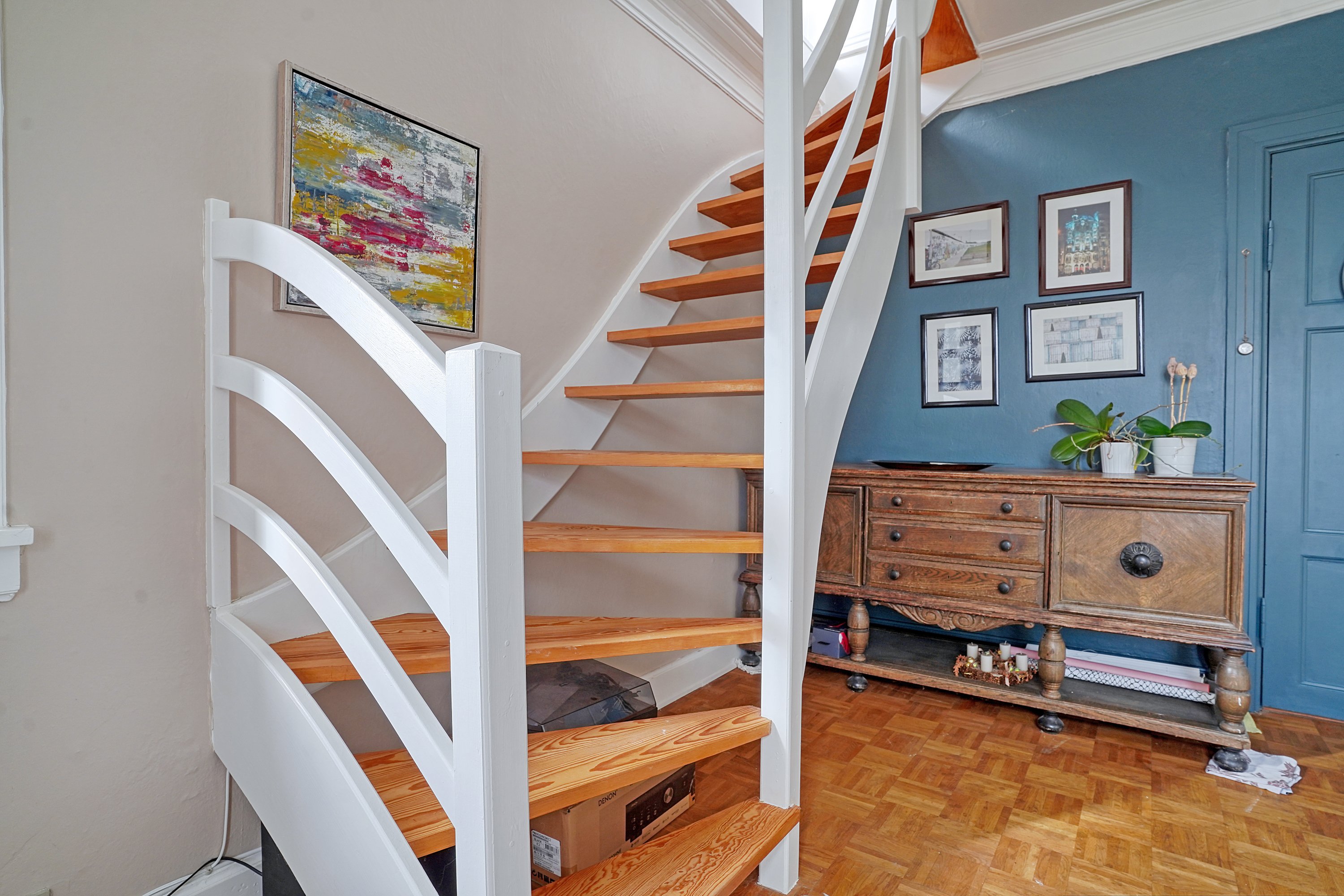 Fremhævet entré billede i fuldskærmstilstand. Billede af Gl Banegårdsvej 22, 1., 3000 Helsingør