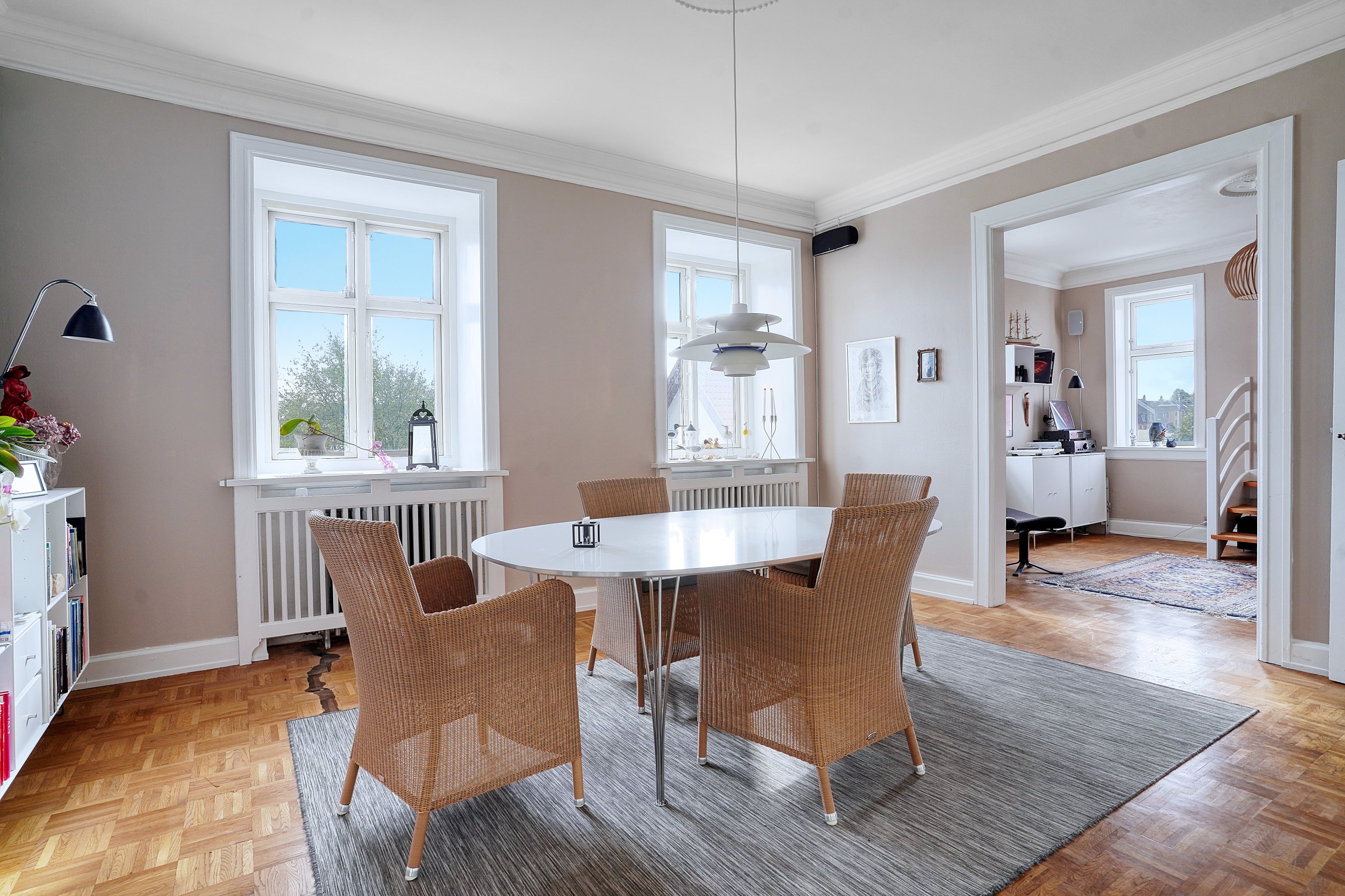 Fremhævet spisestue billede i fuldskærmstilstand. Billede af Gl Banegårdsvej 22, 1., 3000 Helsingør