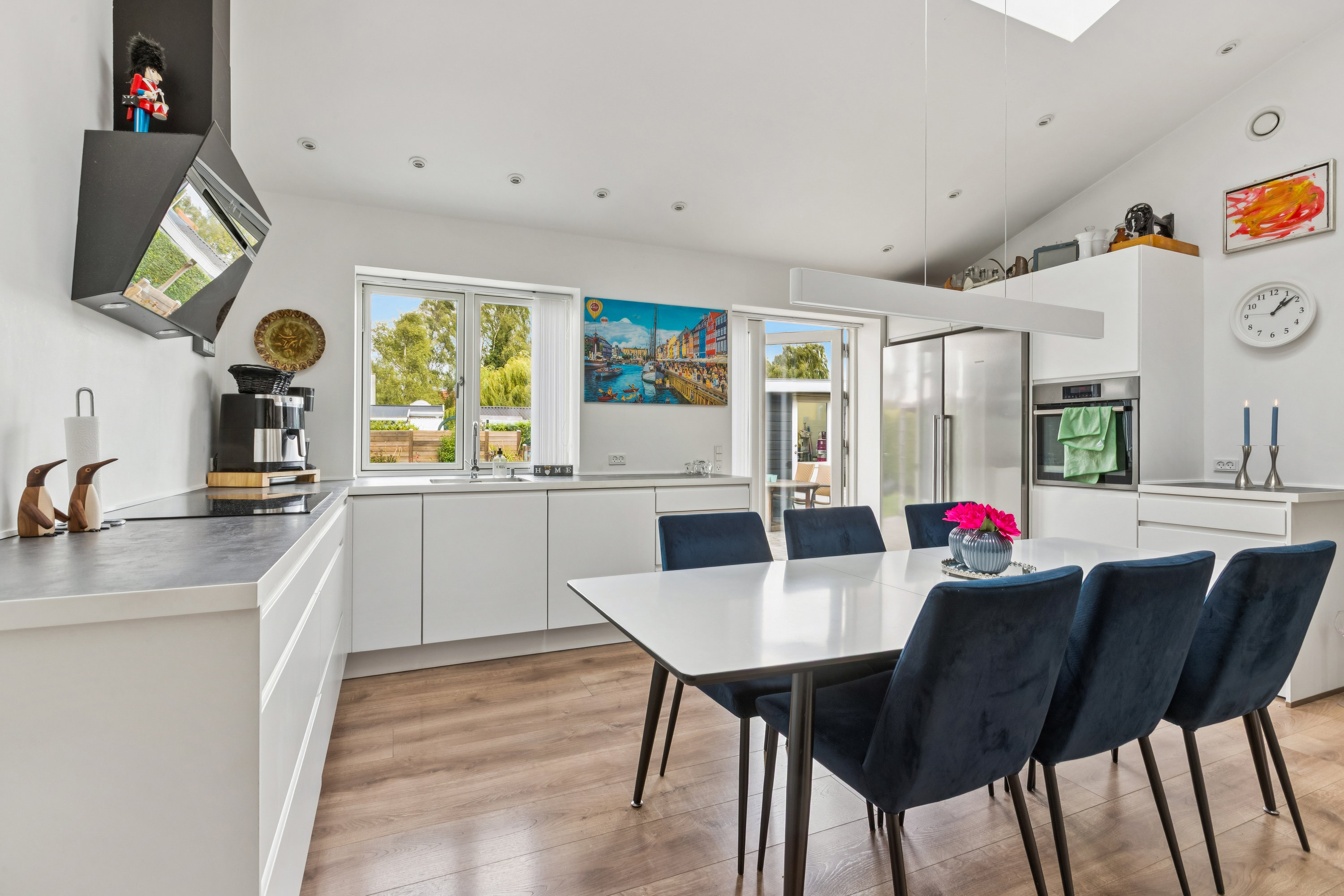 Fremhævet køkken billede i fuldskærmstilstand. Billede af Hf. Engvang 90, 2300 København S