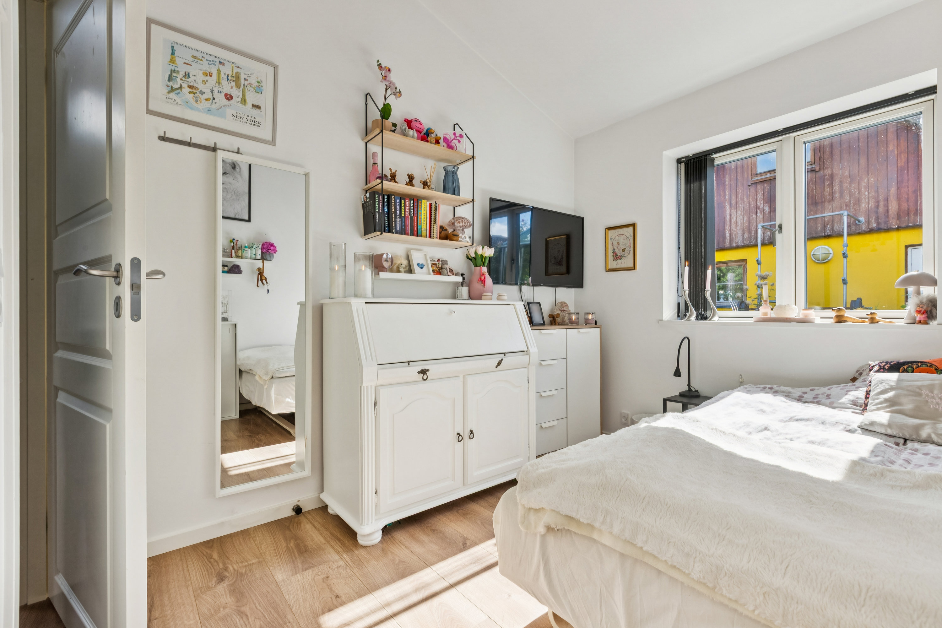 Fremhævet værelse billede i fuldskærmstilstand. Billede af Hf. Engvang 90, 2300 København S