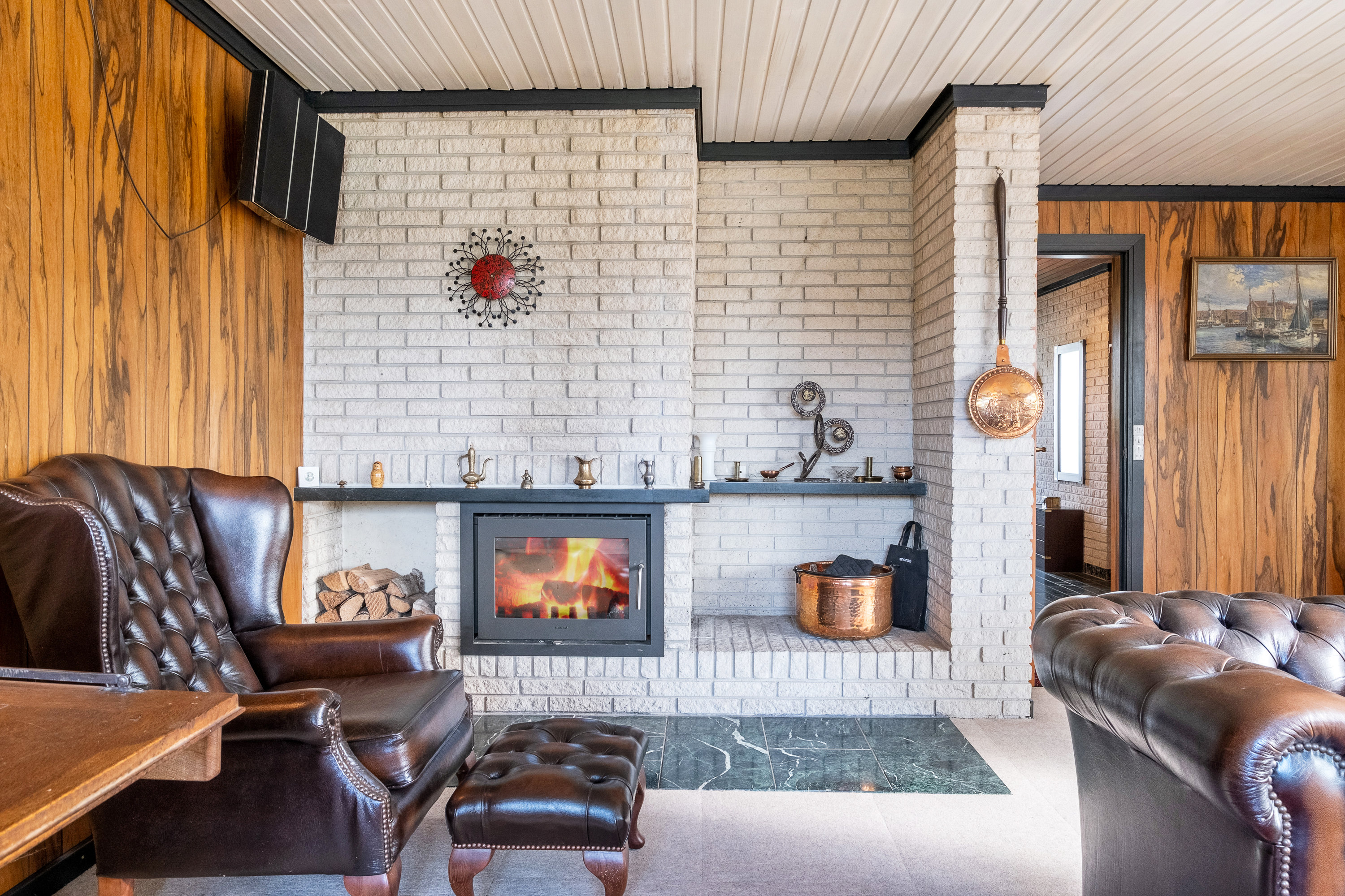 Fremhævet stue billede i fuldskærmstilstand. Billede af Munkebakkevej 36, 8250 Egå