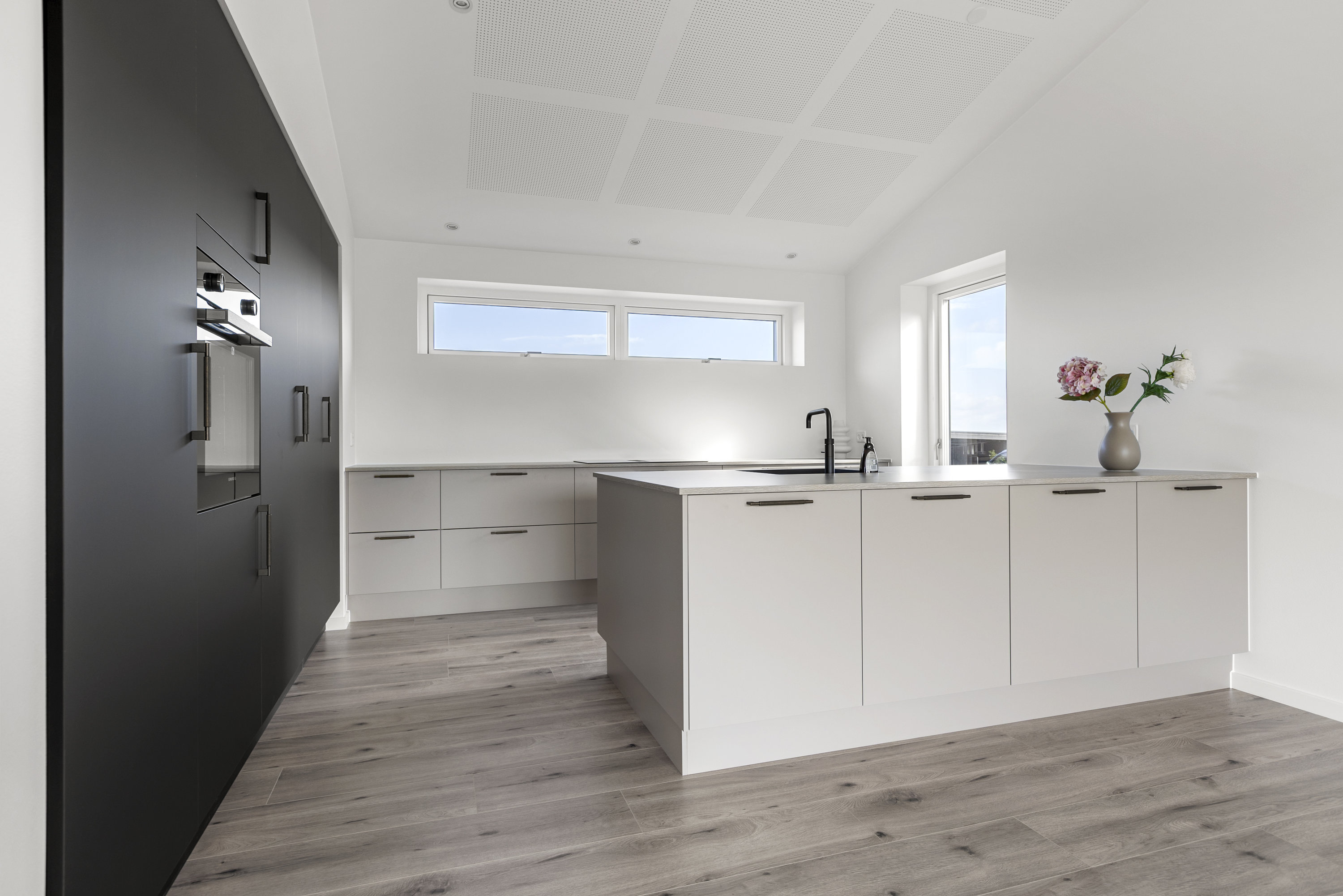 Fremhævet køkken billede i fuldskærmstilstand. Billede af Herredstoften 17, 4400 Kalundborg