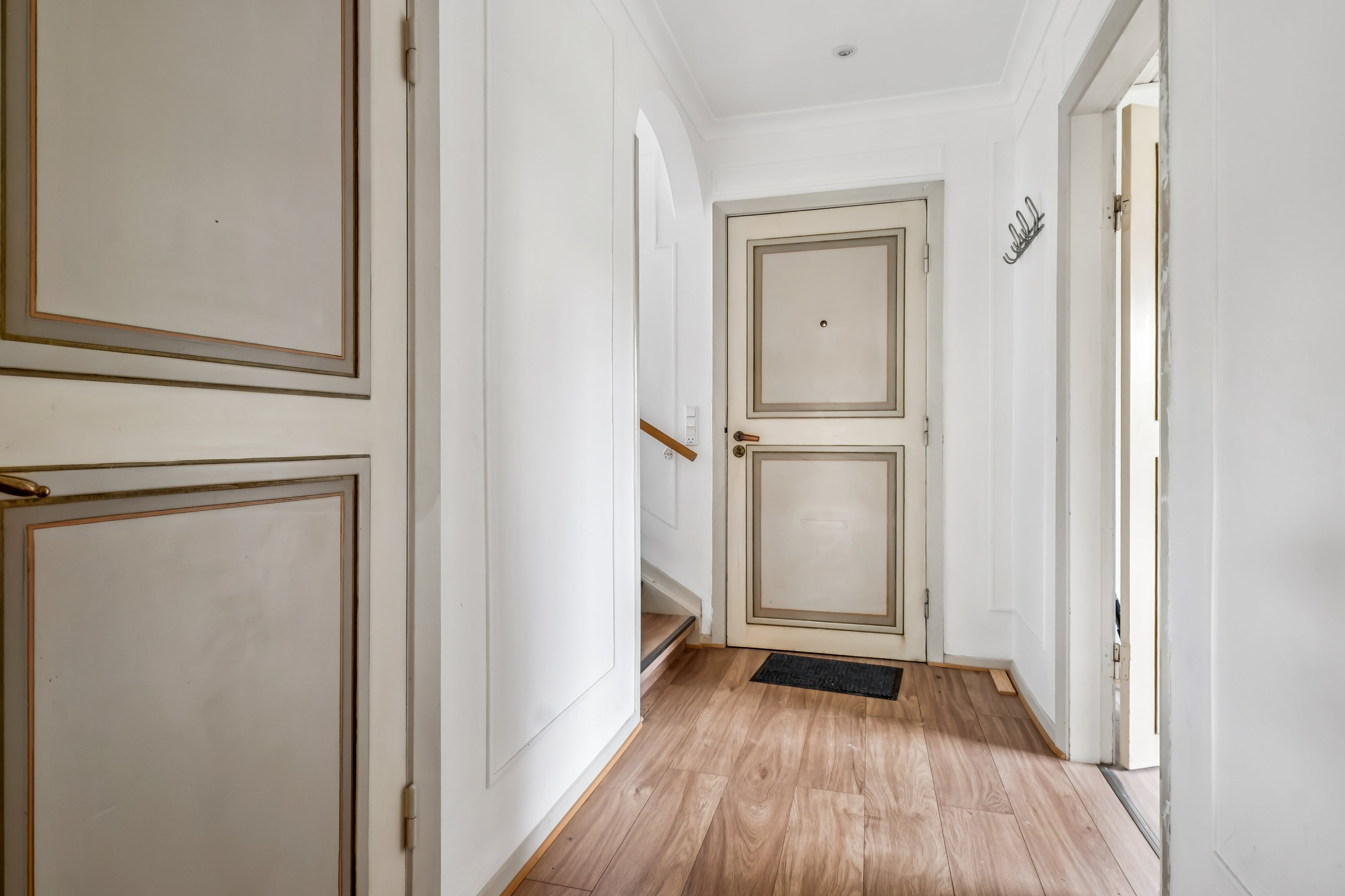 Fremhævet gang billede i fuldskærmstilstand. Billede af Storegade 64, 8752 Østbirk