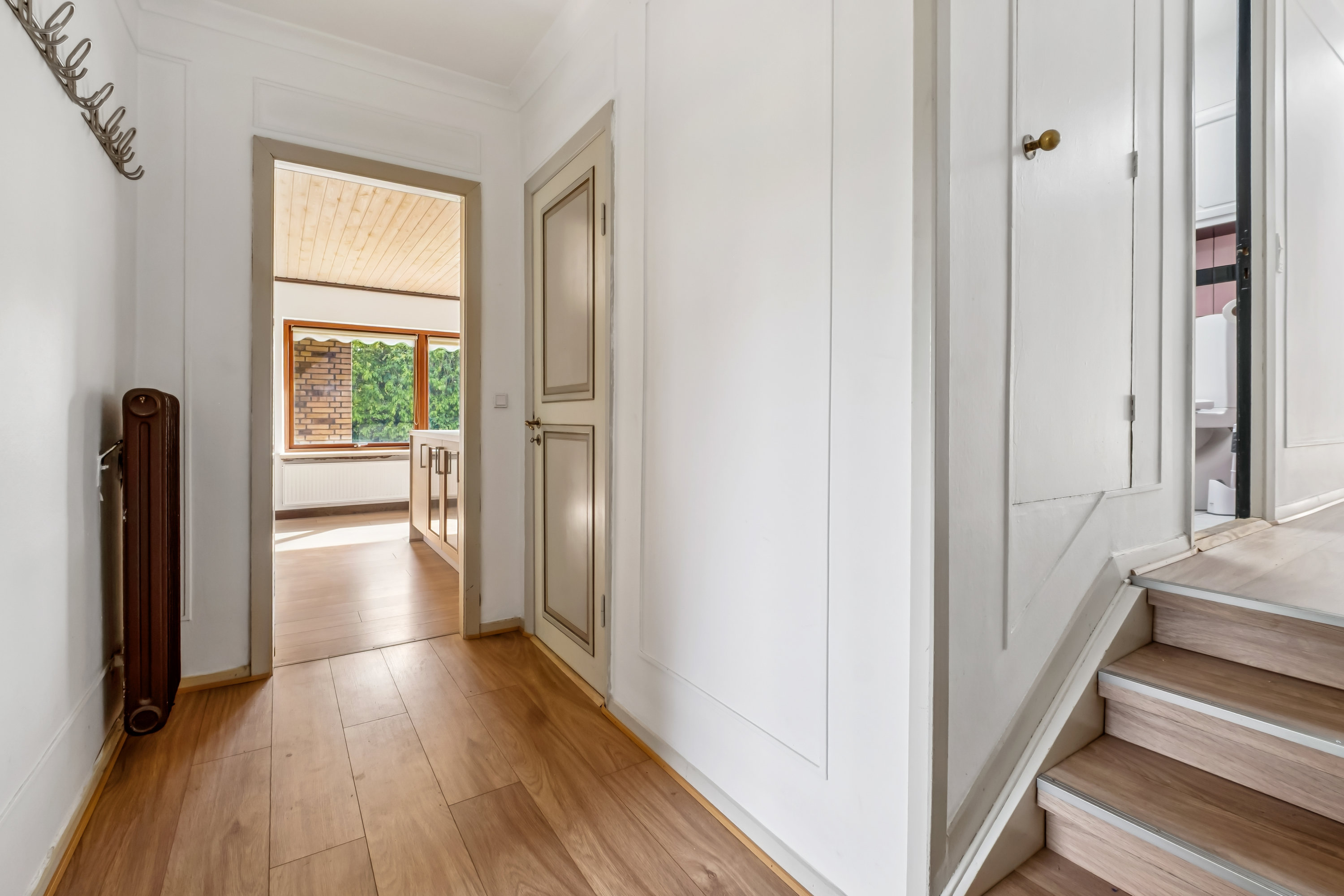 Fremhævet gang billede i fuldskærmstilstand. Billede af Storegade 64, 8752 Østbirk