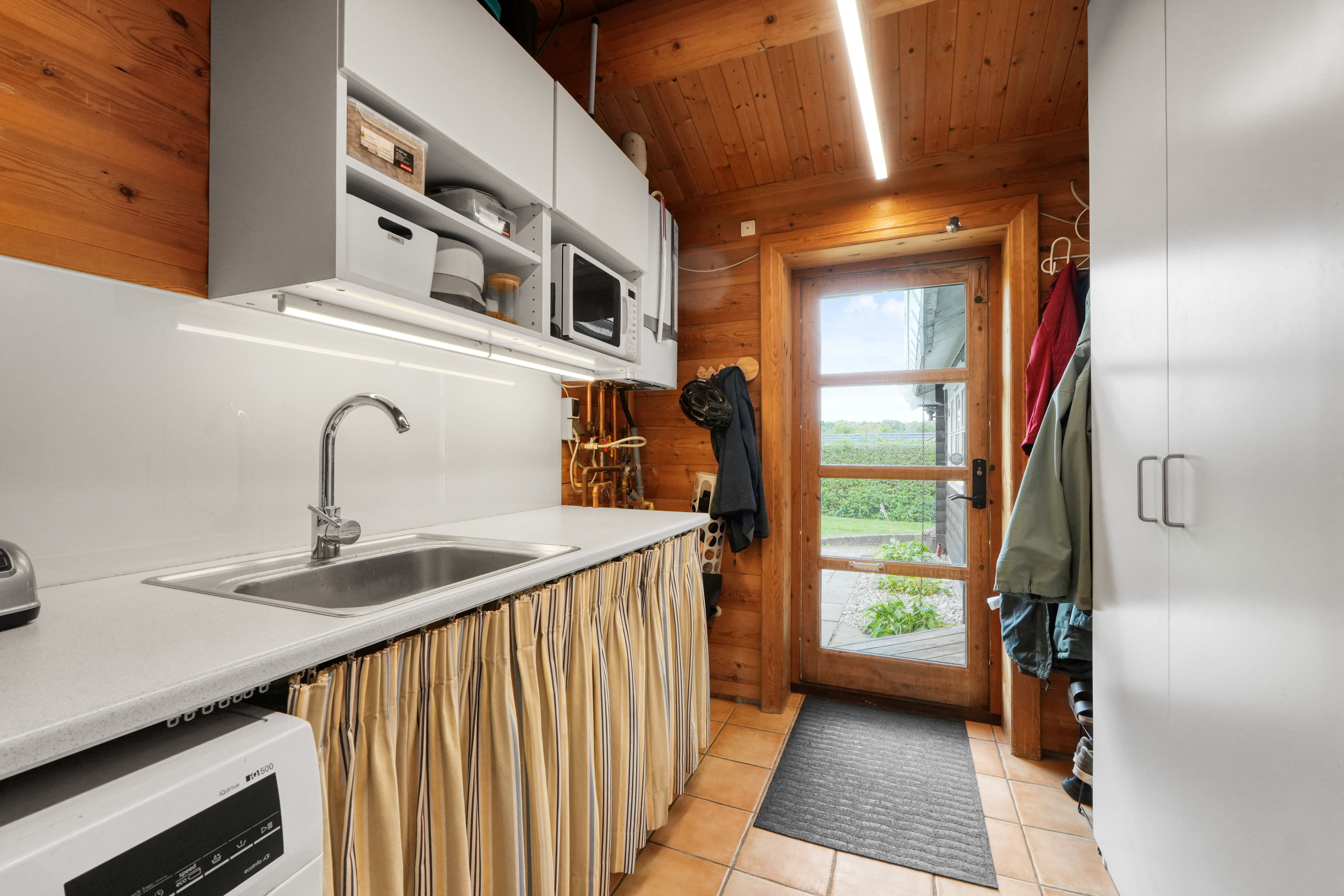 Fremhævet andet billede i fuldskærmstilstand. Billede af Bøndermosevej 16, 2750 Ballerup