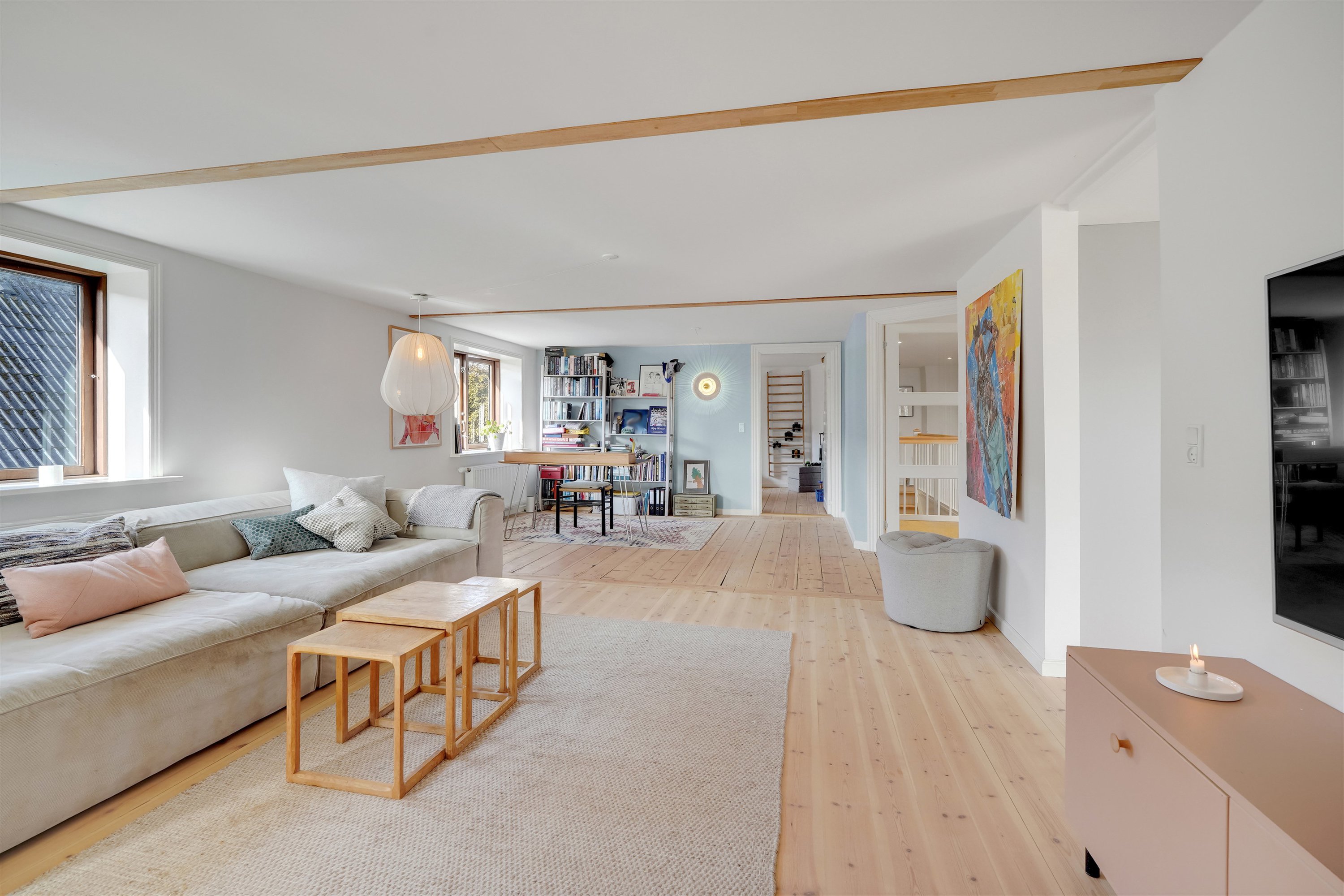 Fremhævet stue billede i fuldskærmstilstand. Billede af Hovedgaden 90, Nordby, 6720 Fanø