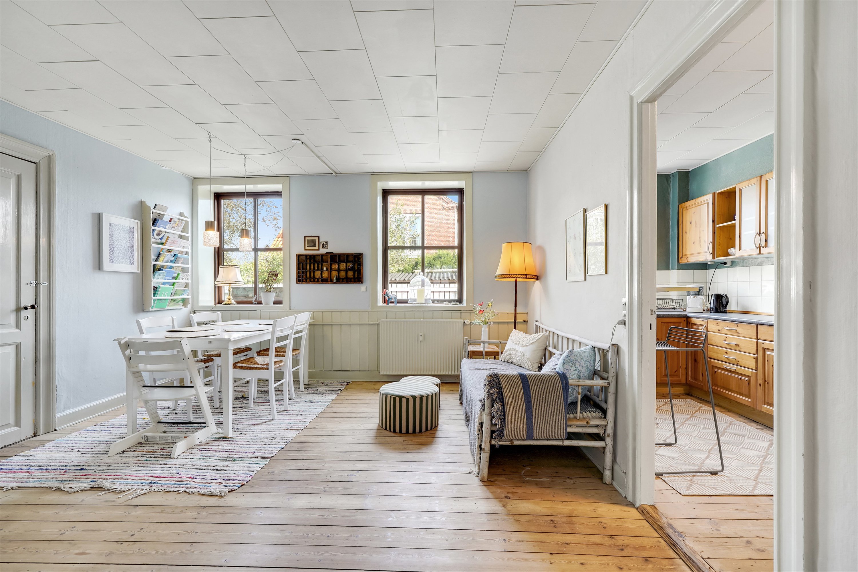 Fremhævet stue billede i fuldskærmstilstand. Billede af Hovedgaden 90, Nordby, 6720 Fanø