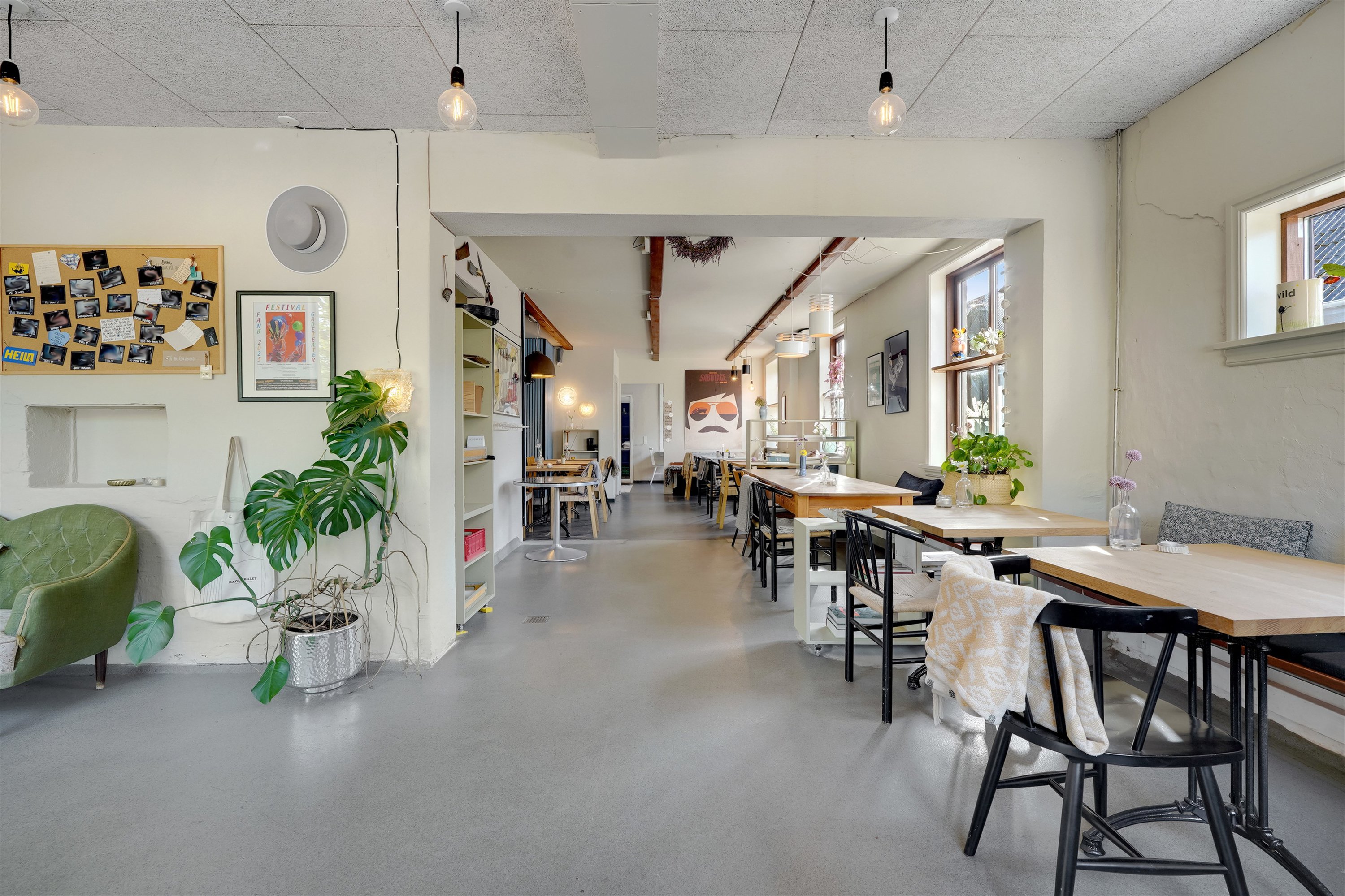 Fremhævet erhverv billede i fuldskærmstilstand. Billede af Hovedgaden 90, Nordby, 6720 Fanø