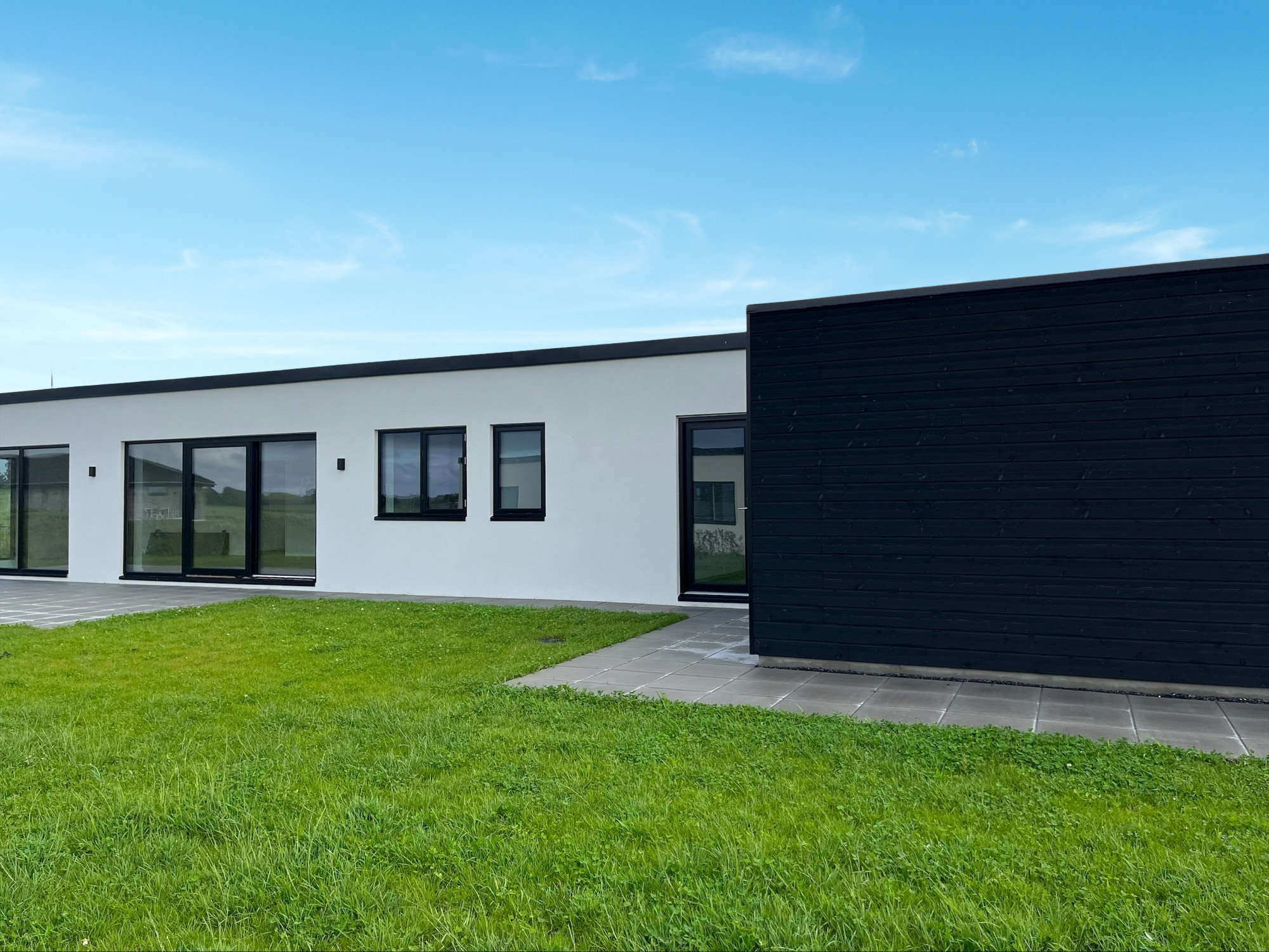 Fremhævet  billede i fuldskærmstilstand. Billede af Parosvej 112, Hårup, 8530 Hjortshøj