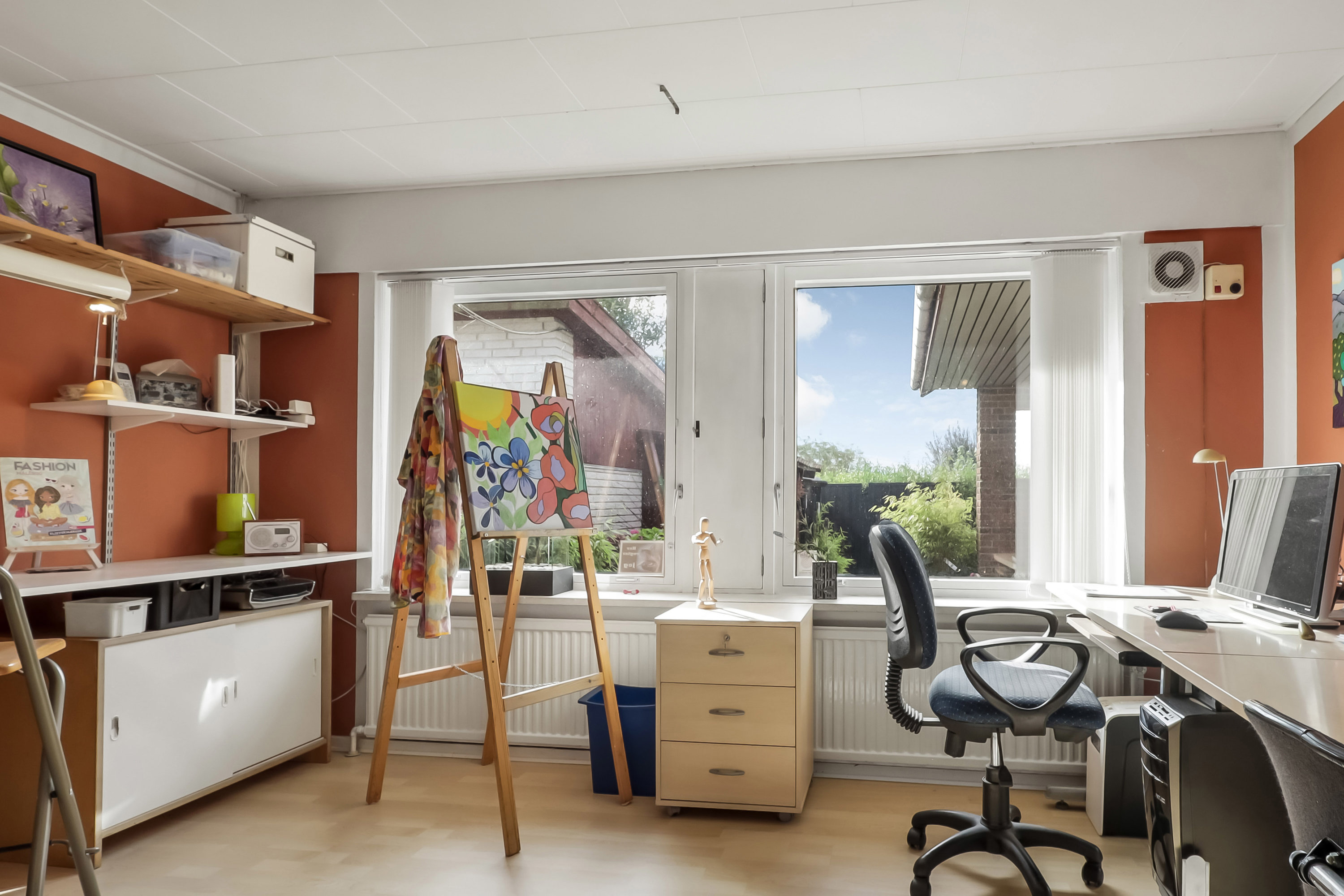 Fremhævet stue billede i fuldskærmstilstand. Billede af Tvedvej 129A, Tved, 5700 Svendborg