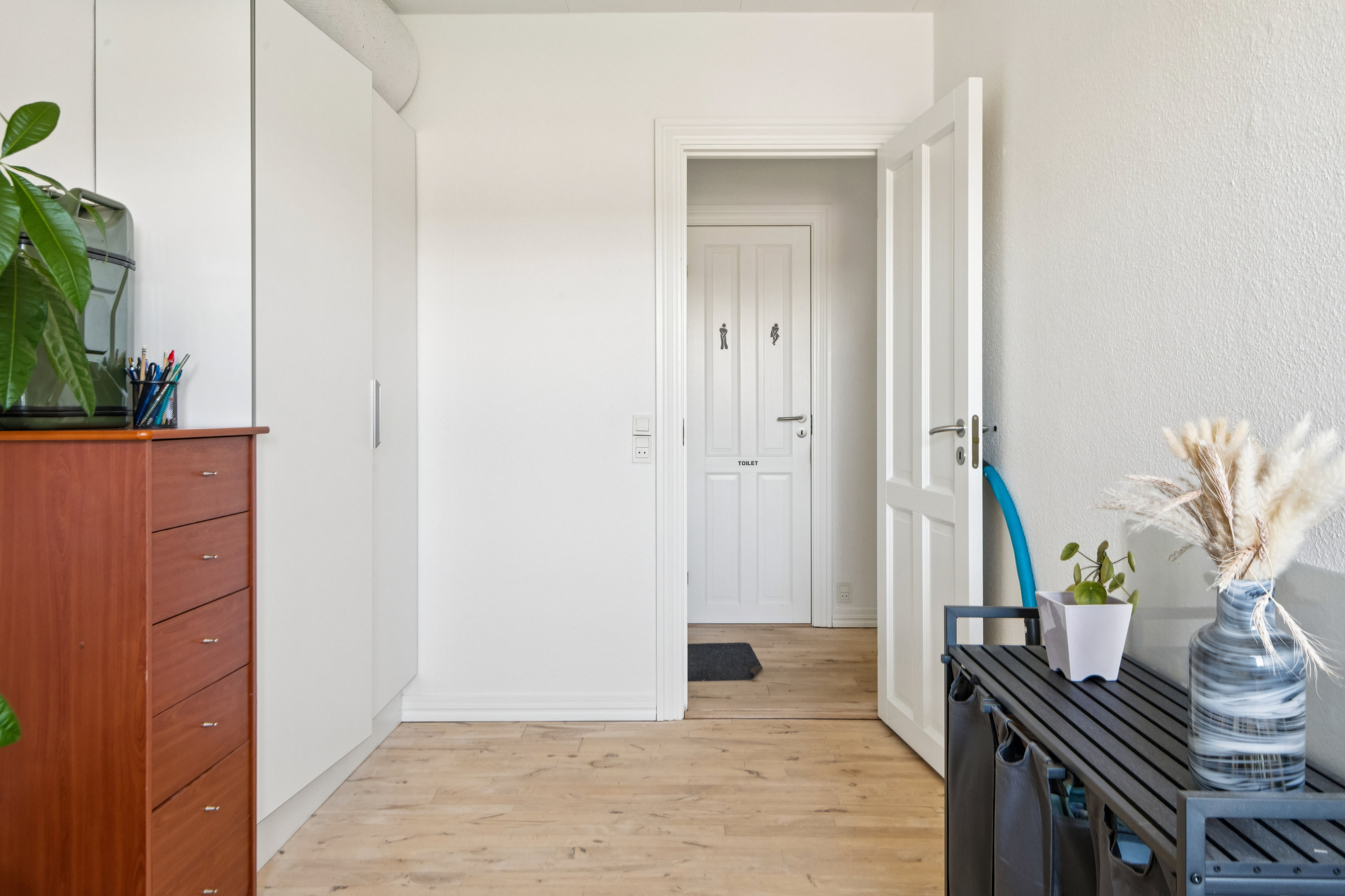 Fremhævet gang billede i fuldskærmstilstand. Billede af Hadsundvej 86G, 2. tv., 9000 Aalborg