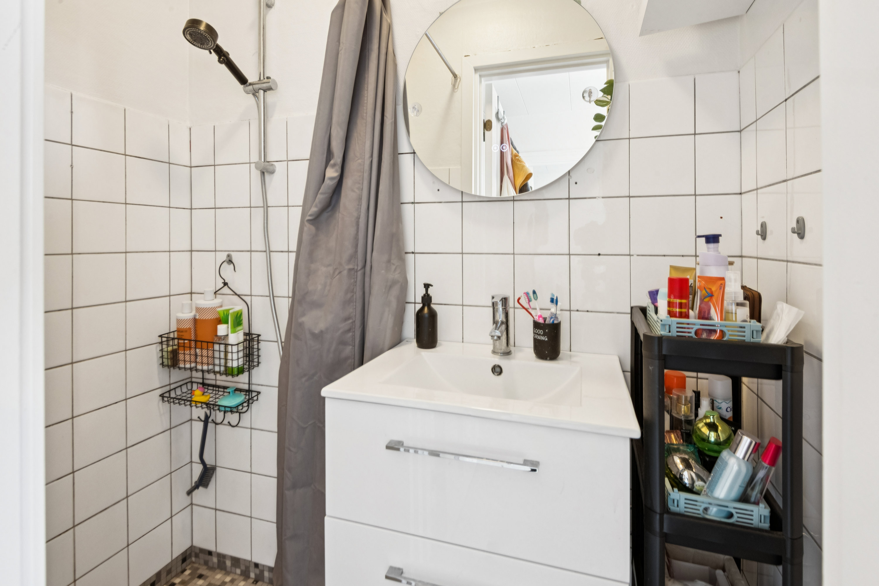 Fremhævet badeværelse billede i fuldskærmstilstand. Billede af Hadsundvej 86G, 2. tv., 9000 Aalborg