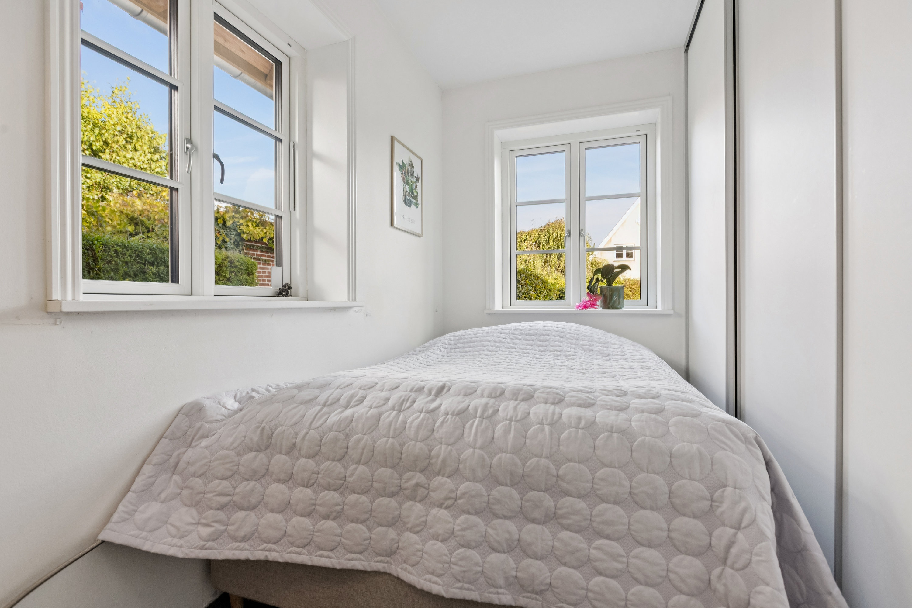 Fremhævet værelse billede i fuldskærmstilstand. Billede af Hindholm Alle 14, 2770 Kastrup