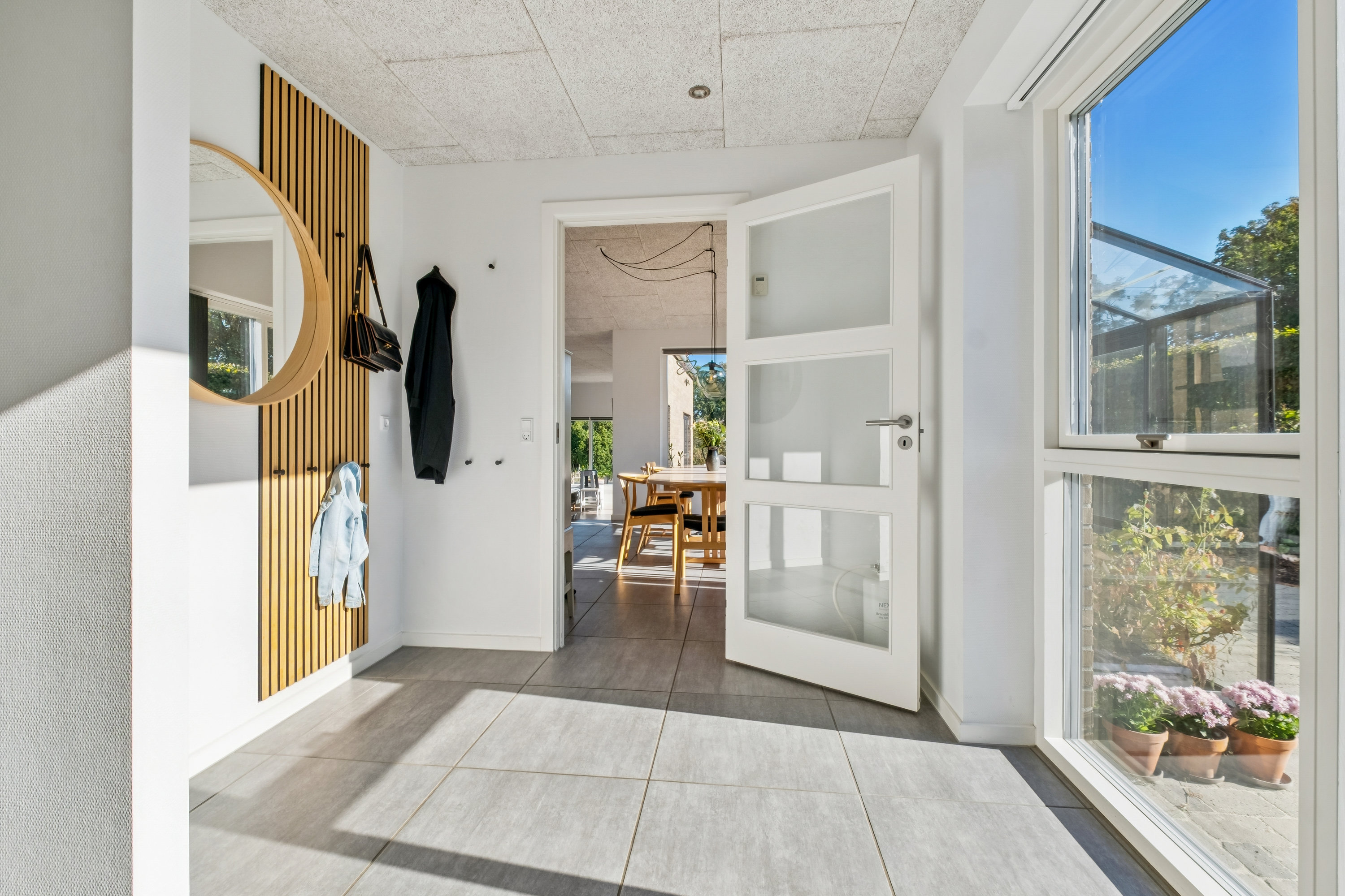 Fremhævet entre billede i fuldskærmstilstand. Billede af Hegnet 20, Lund, 8700 Horsens