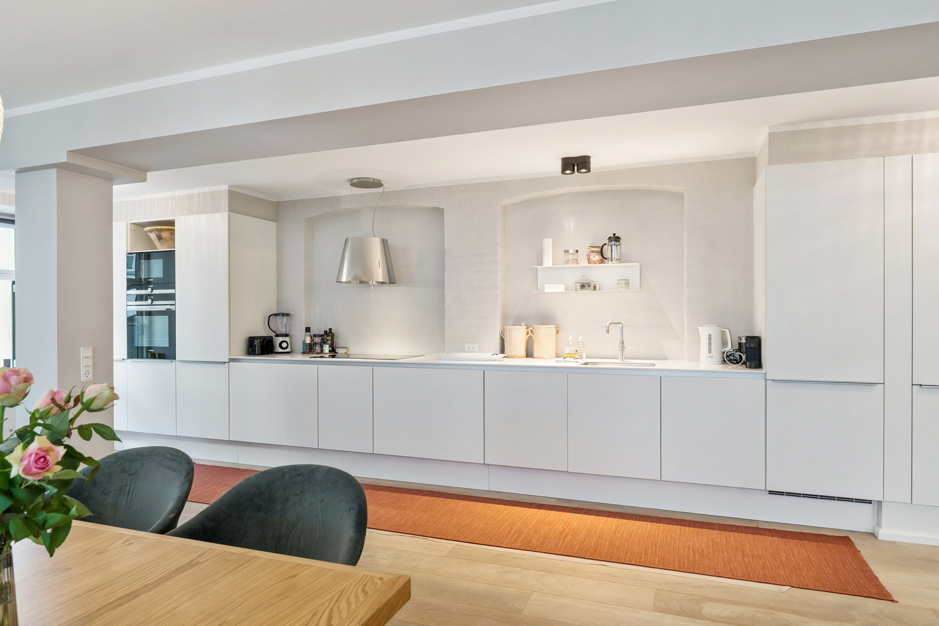 Fremhævet stue billede i fuldskærmstilstand. Billede af Store Kongensgade 75B, 1264 København K