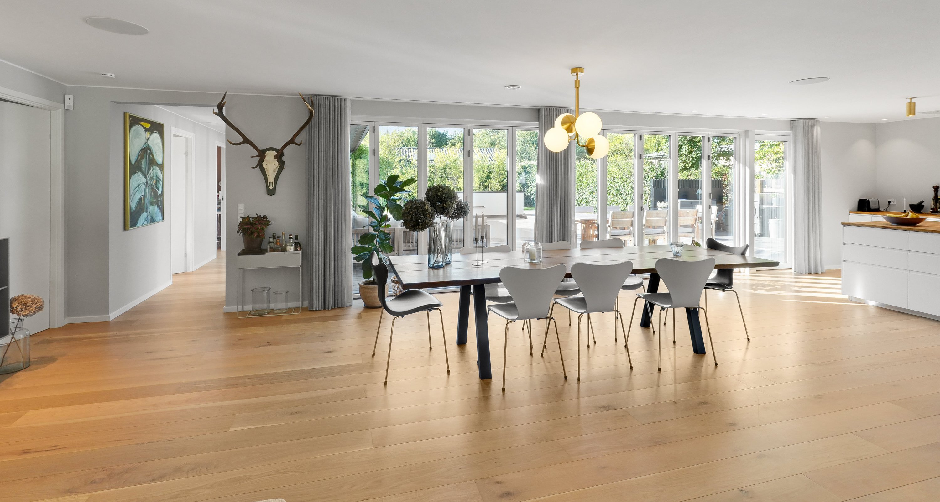 Fremhævet andet billede i fuldskærmstilstand. Billede af Skovshovedvej 23B, 2920 Charlottenlund