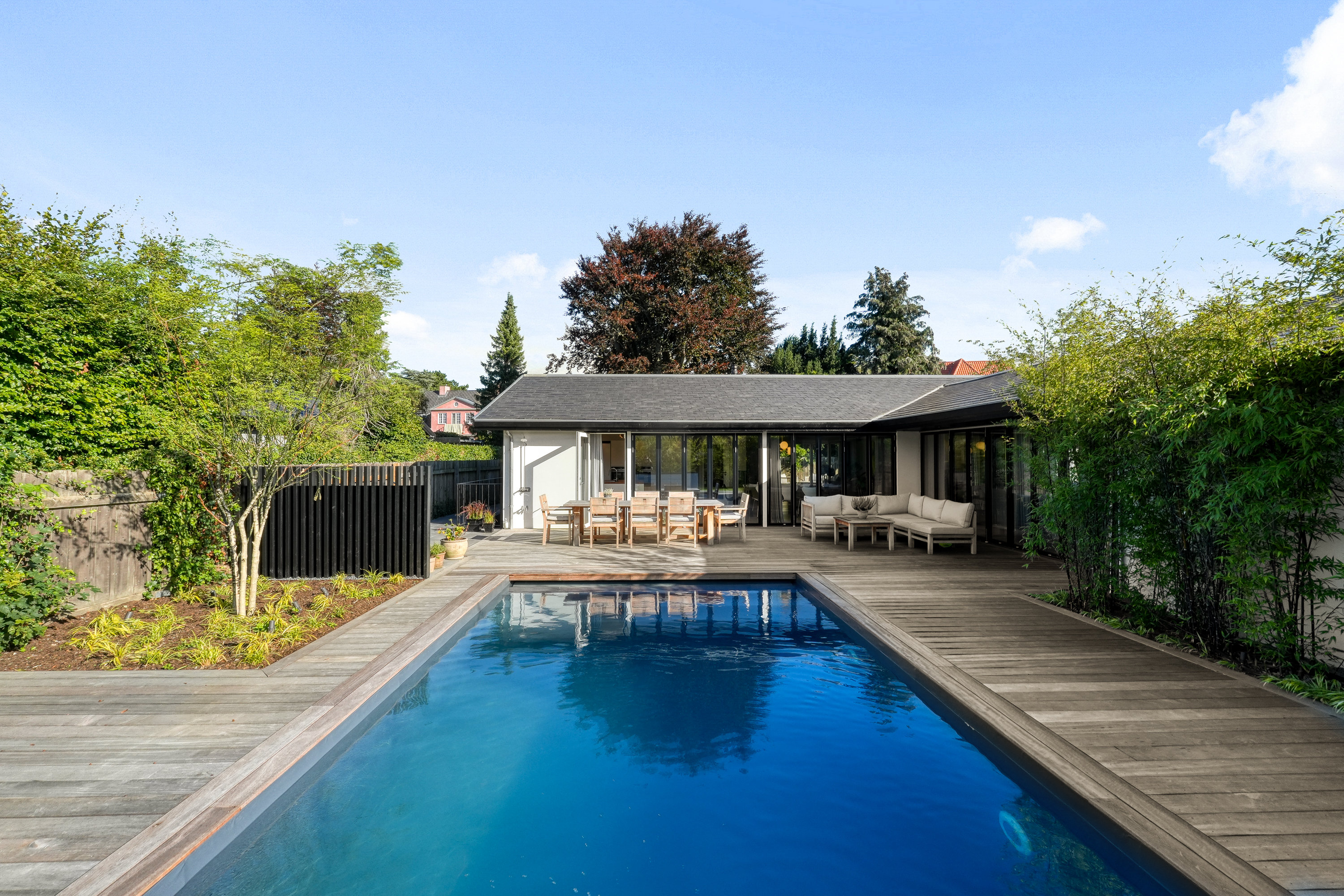 Fremhævet andet billede i fuldskærmstilstand. Billede af Skovshovedvej 23B, 2920 Charlottenlund