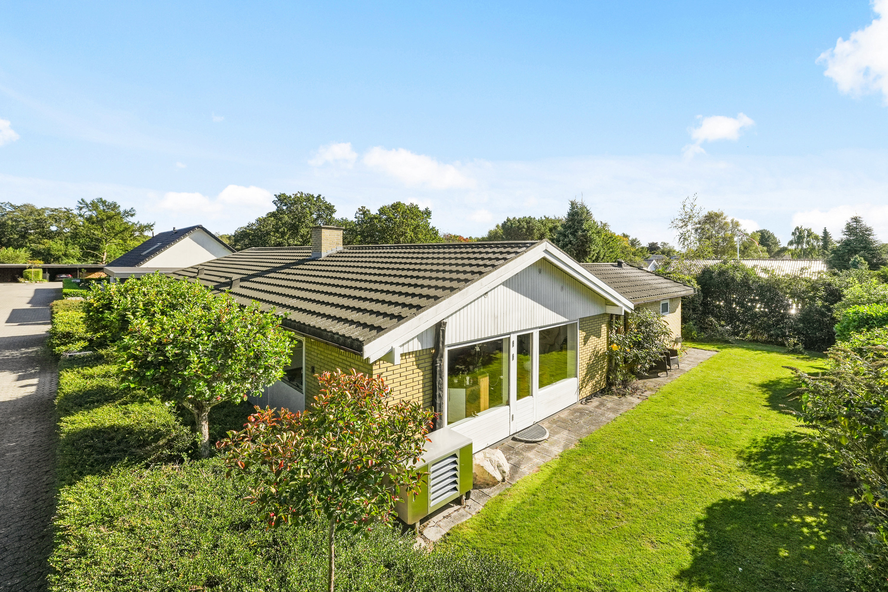 Fremhævet andet billede i fuldskærmstilstand. Billede af Thøger Larsens Alle 12, 2750 Ballerup