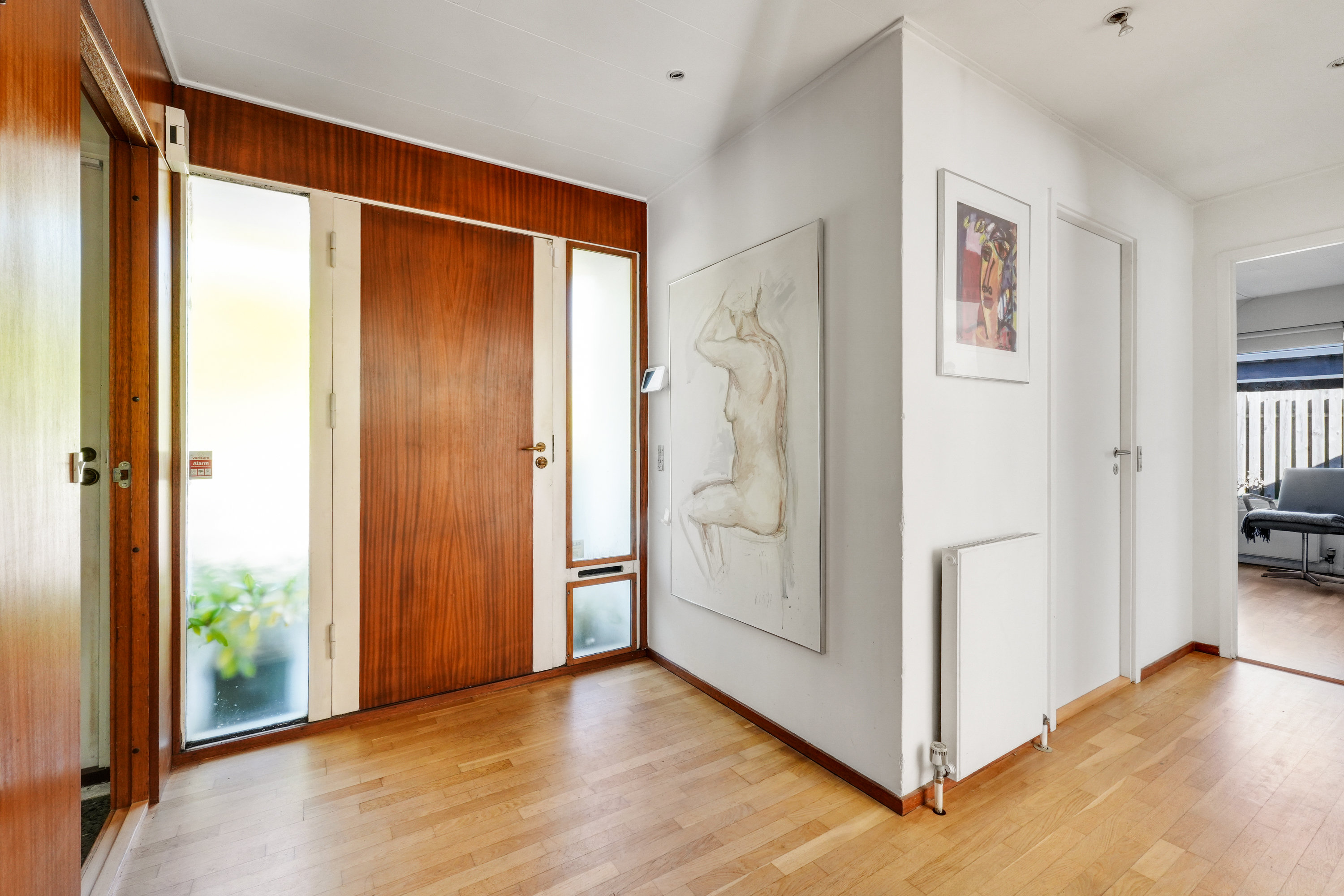 Fremhævet andet billede i fuldskærmstilstand. Billede af Thøger Larsens Alle 12, 2750 Ballerup