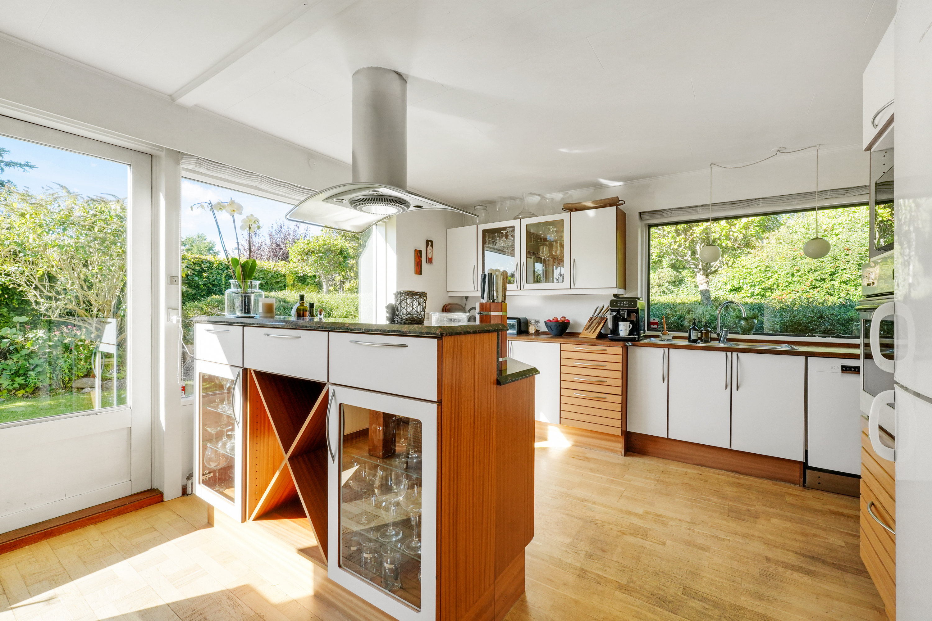 Fremhævet andet billede i fuldskærmstilstand. Billede af Thøger Larsens Alle 12, 2750 Ballerup