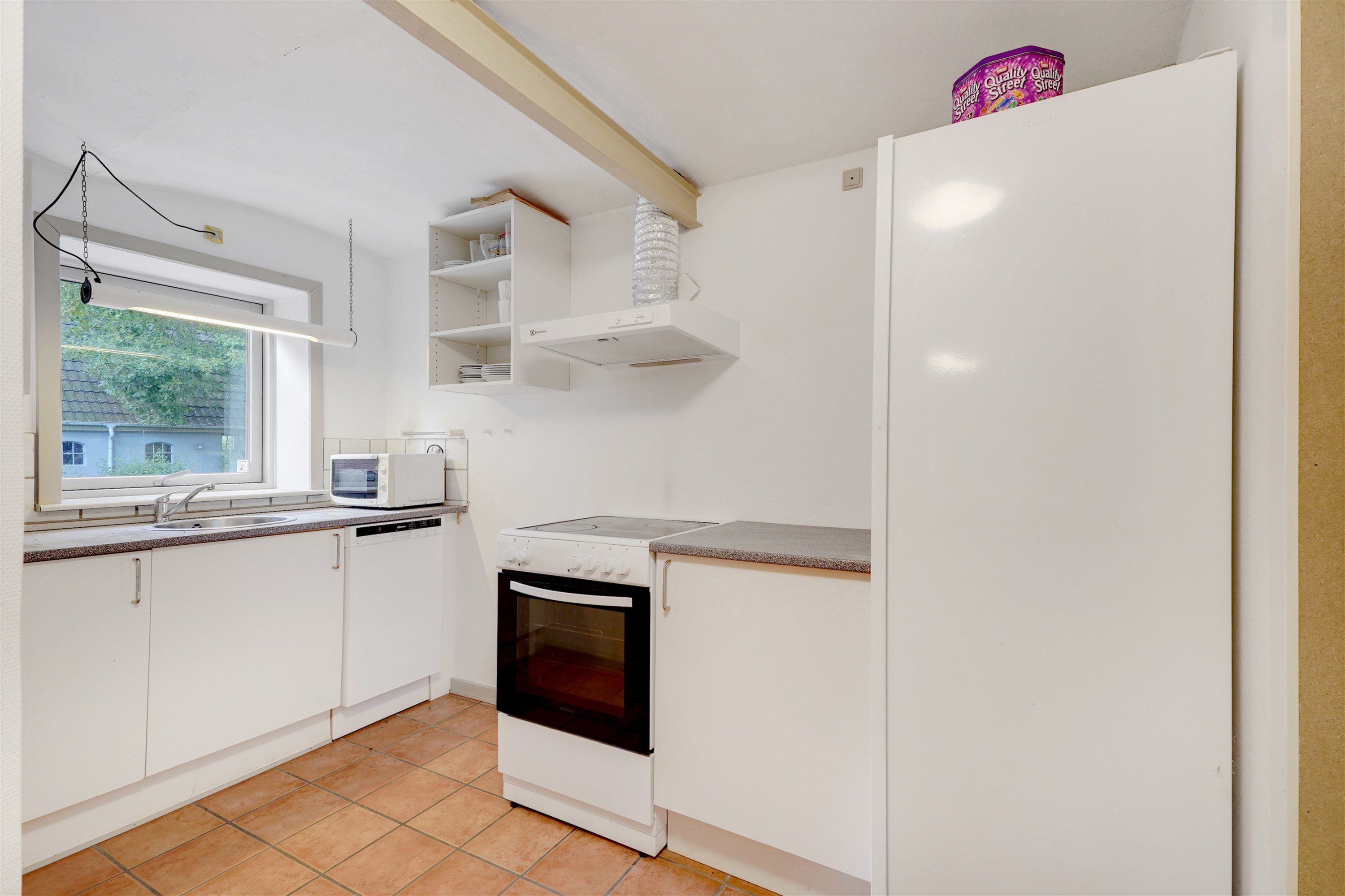 Fremhævet køkken  billede i fuldskærmstilstand. Billede af Søndre Kirkevej 6, 7190 Billund