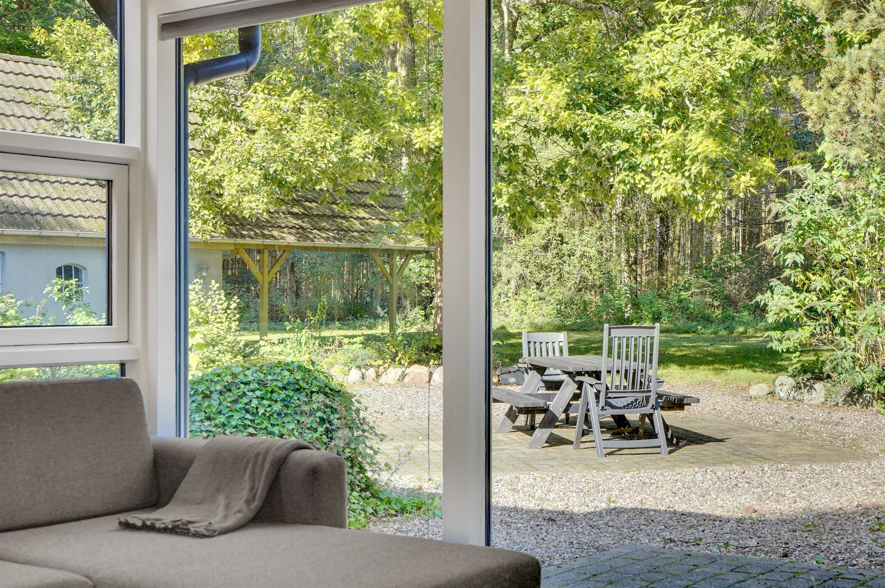 Miniaturebillede 1: udestue. Billede af Søndre Kirkevej 6, 7190 Billund