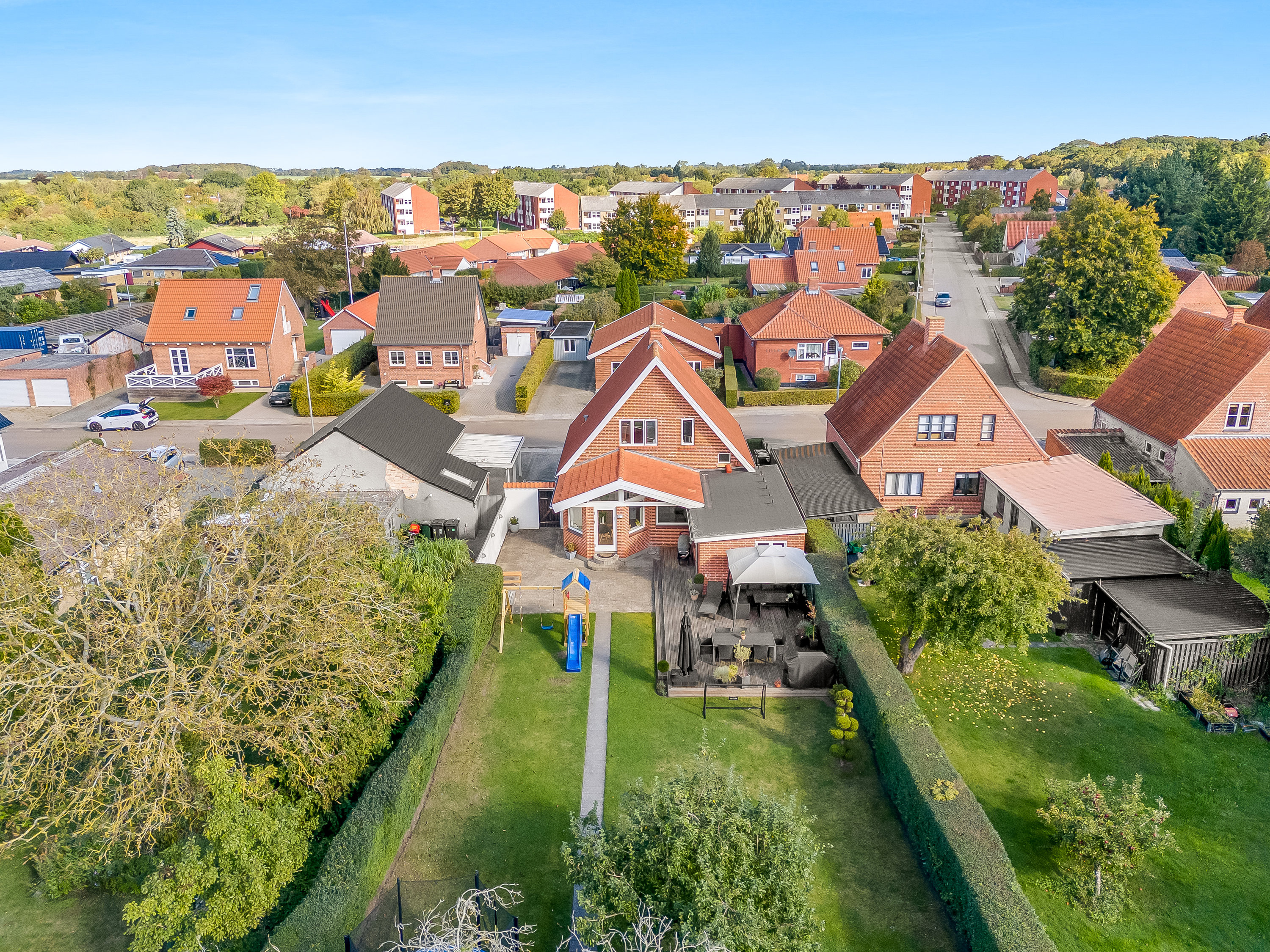 Fremhævet facade billede i fuldskærmstilstand. Billede af Lavendelvej 23, 4900 Nakskov