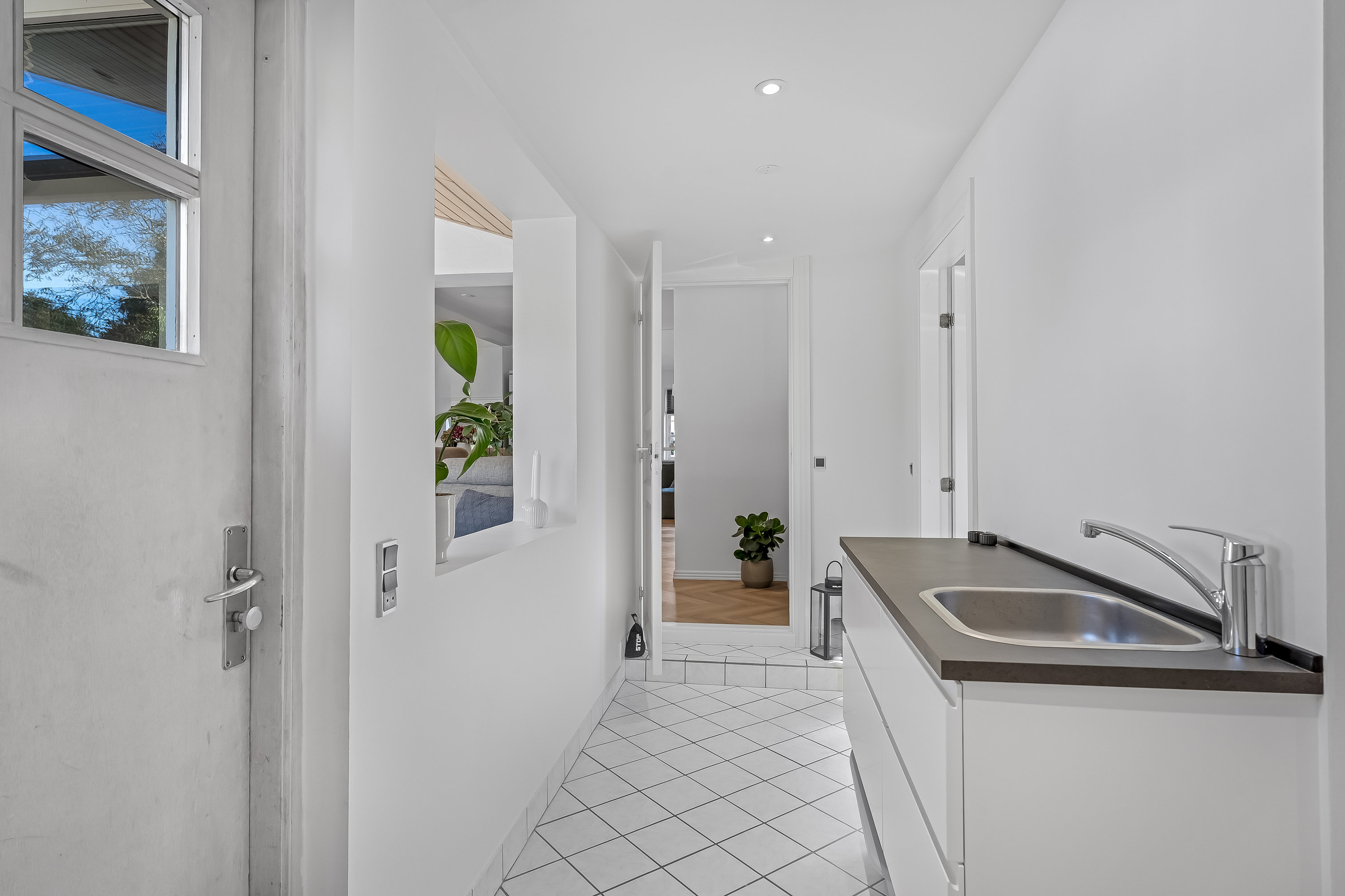 Fremhævet gang billede i fuldskærmstilstand. Billede af Lavendelvej 23, 4900 Nakskov