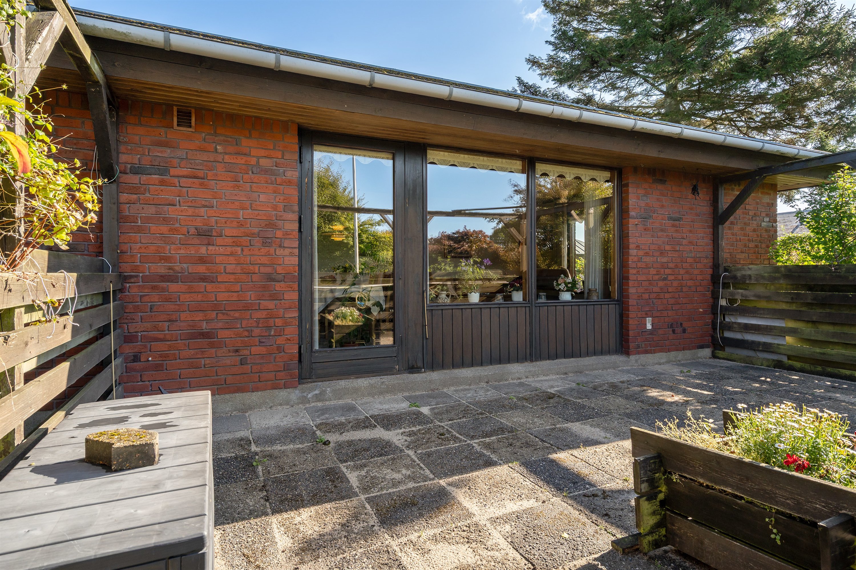 Fremhævet terrasse billede i fuldskærmstilstand. Billede af Lindelunden 19, 6705 Esbjerg Ø