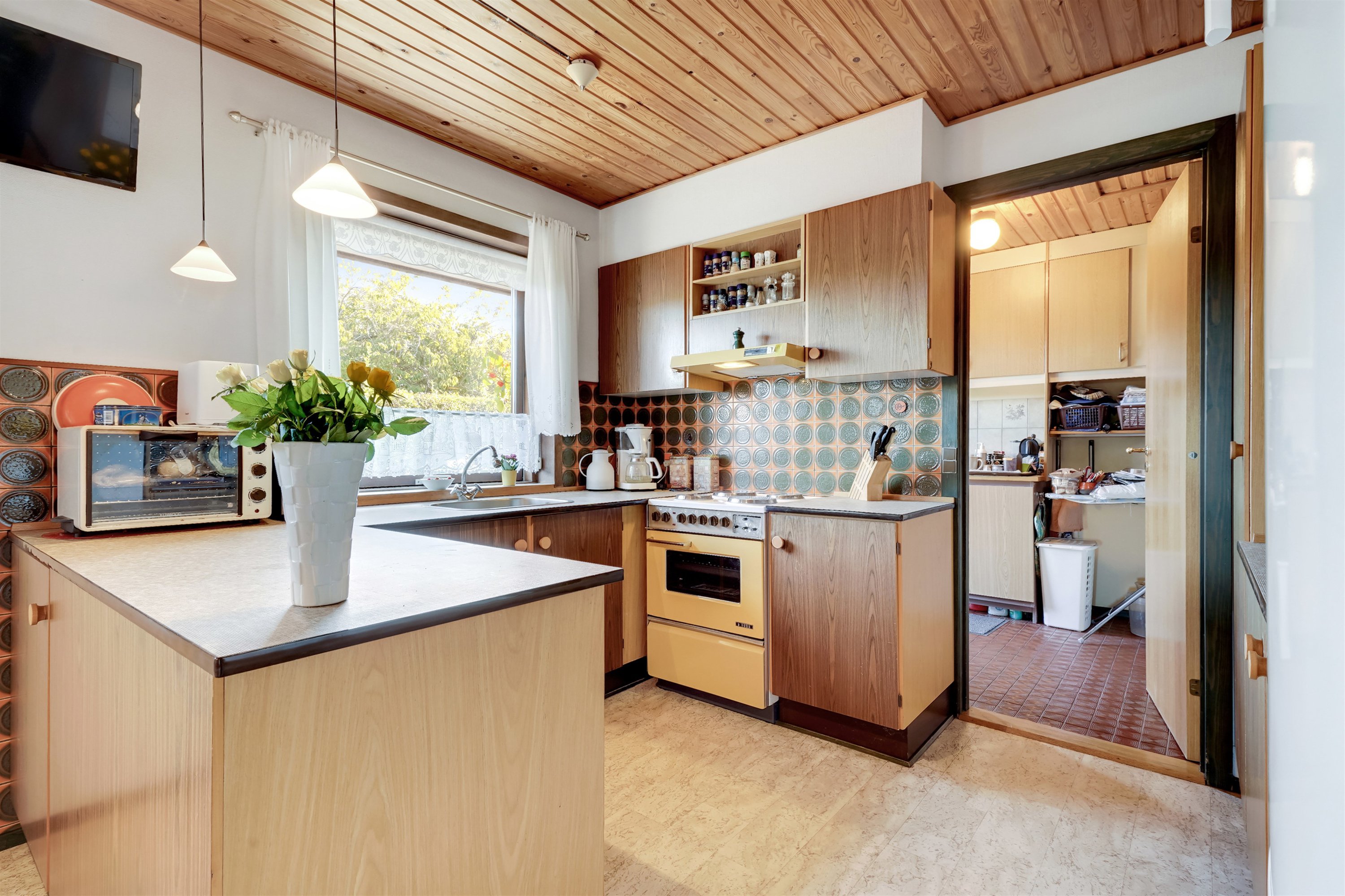 Fremhævet køkken billede i fuldskærmstilstand. Billede af Lindelunden 19, 6705 Esbjerg Ø