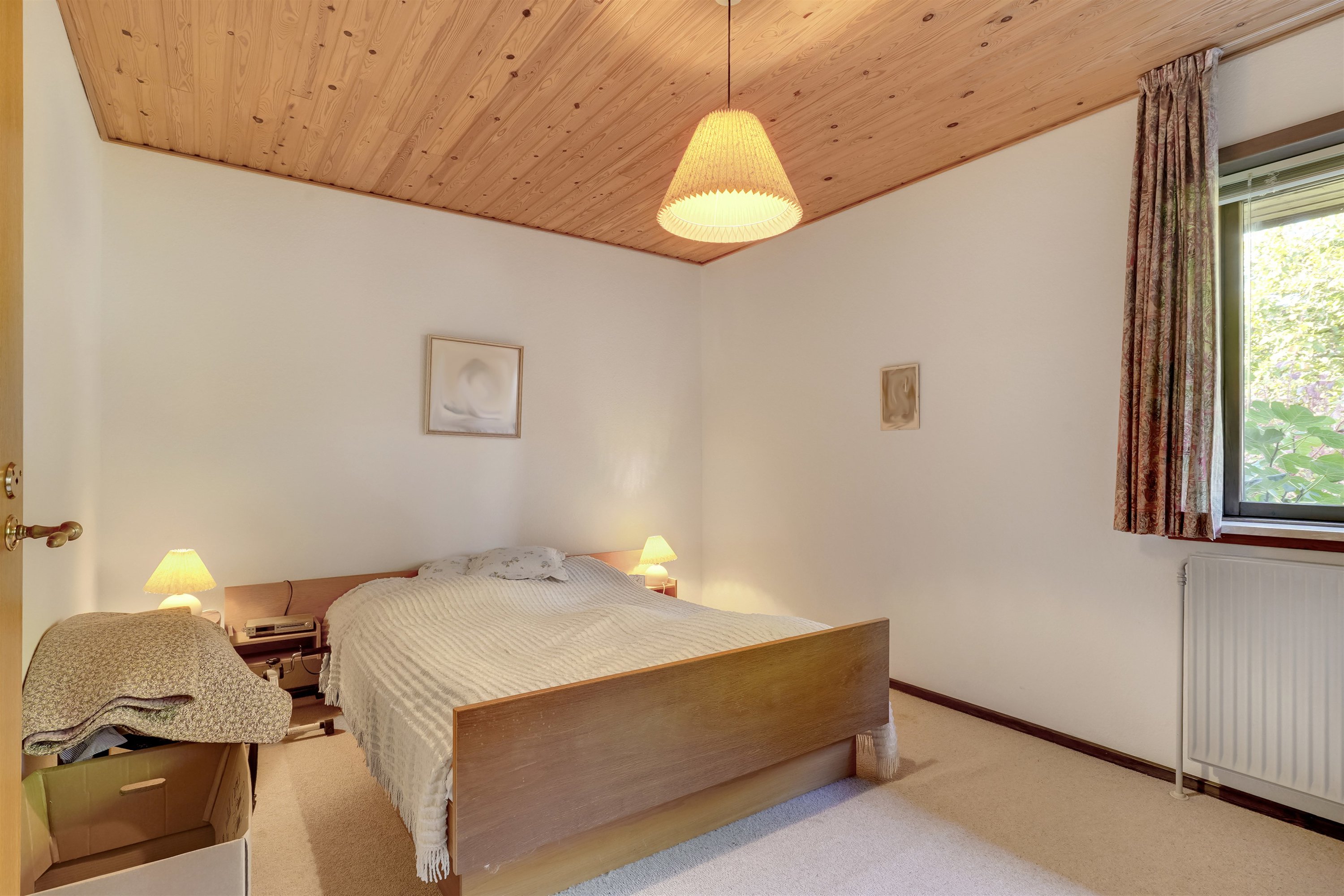 Fremhævet soveværelse billede i fuldskærmstilstand. Billede af Lindelunden 19, 6705 Esbjerg Ø